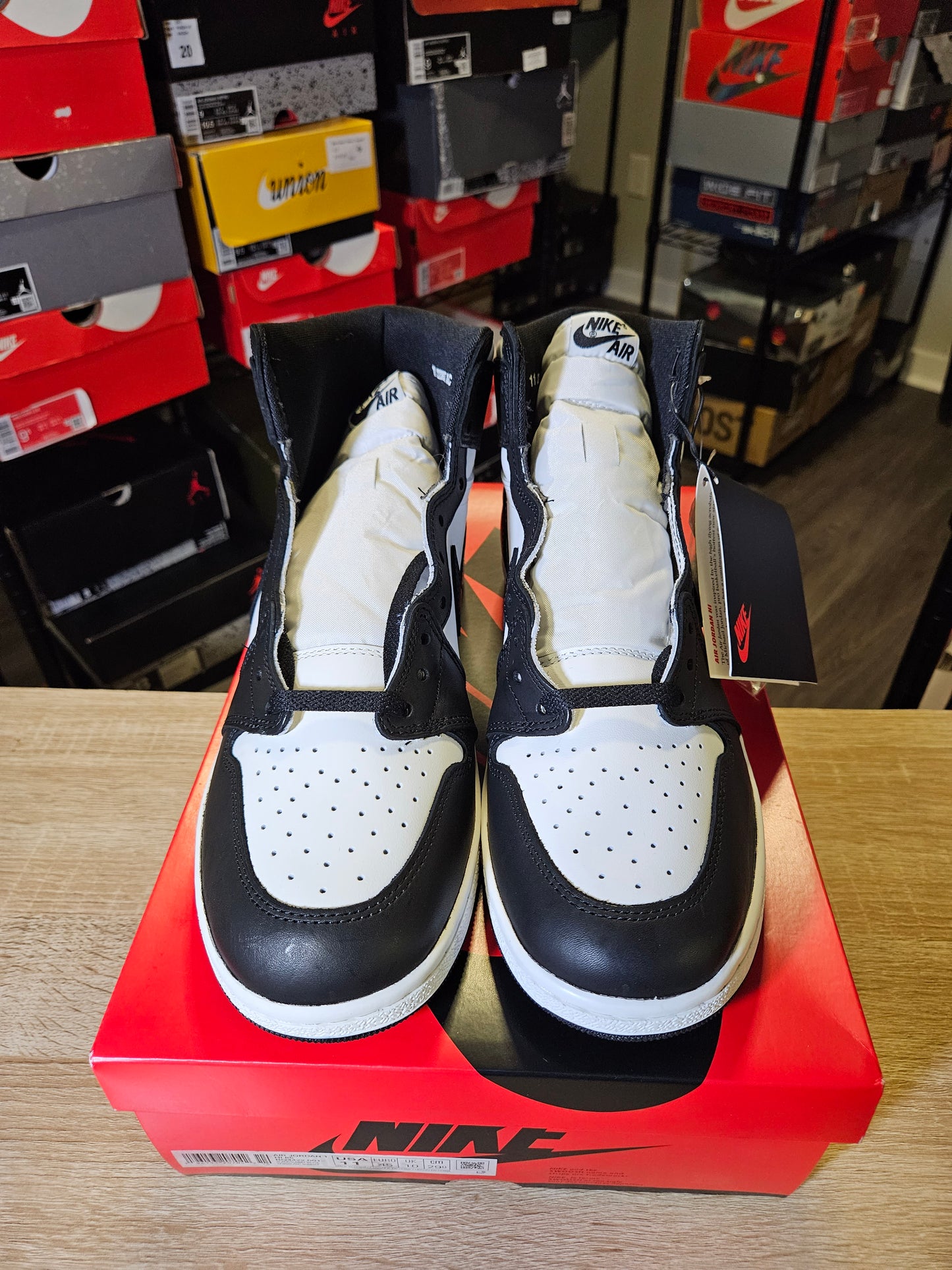 Size 11 - AJ 1 Retro '85 OG High Black White