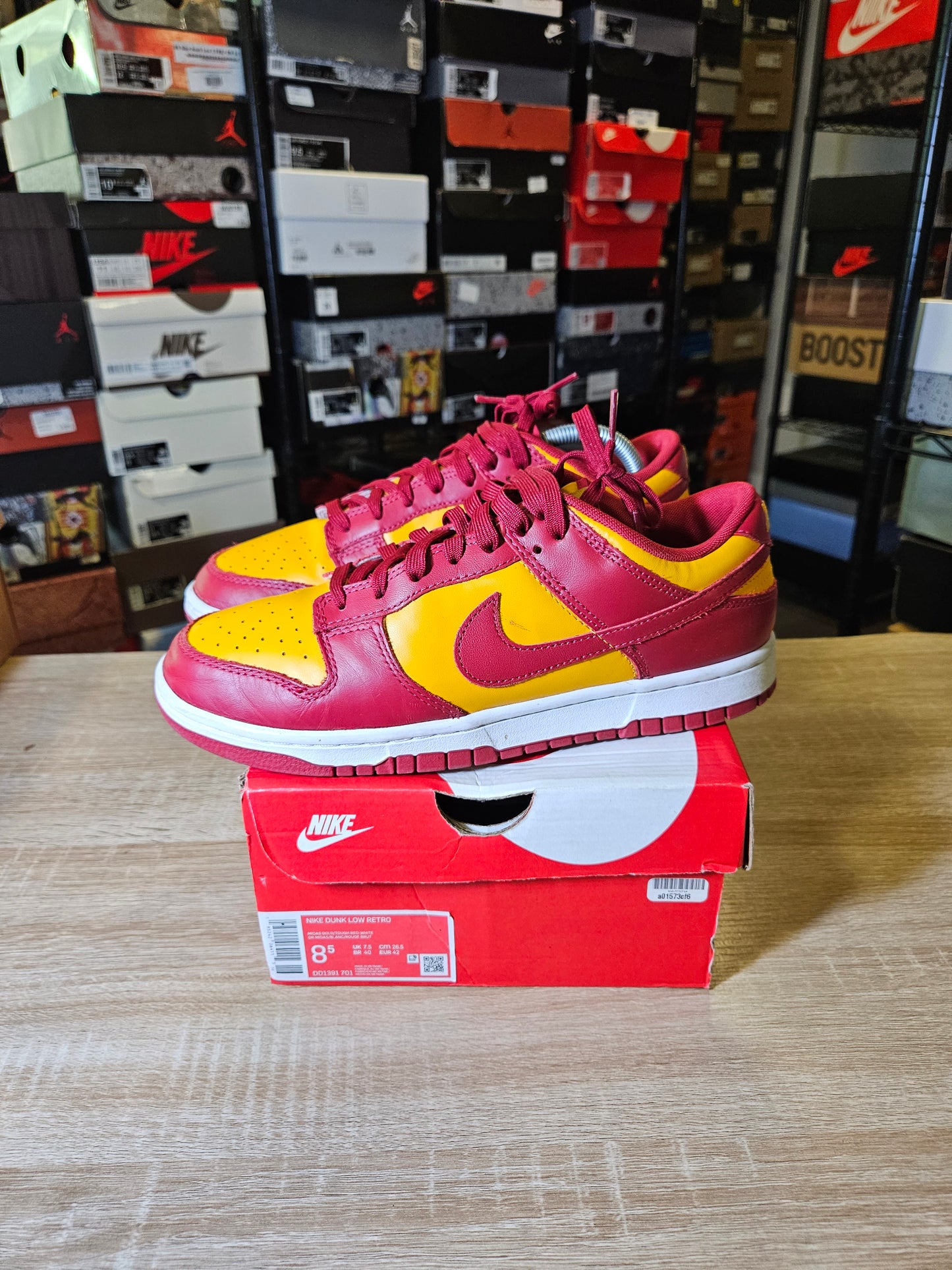 Size 8.5 -  Dunk Low USC