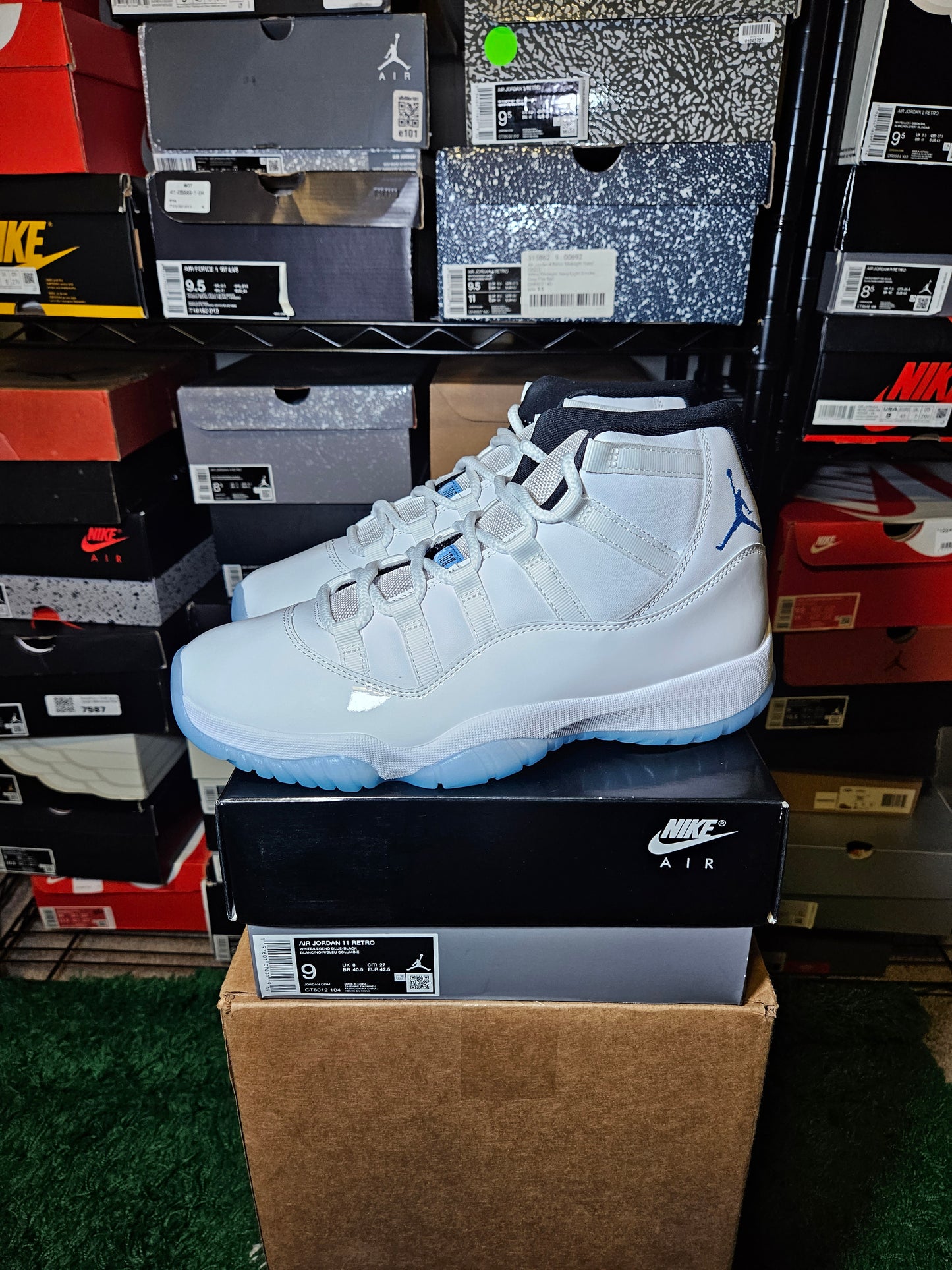 Size 9 - Air Jordan 11 Retro 2024 Legend Blue / Columbia