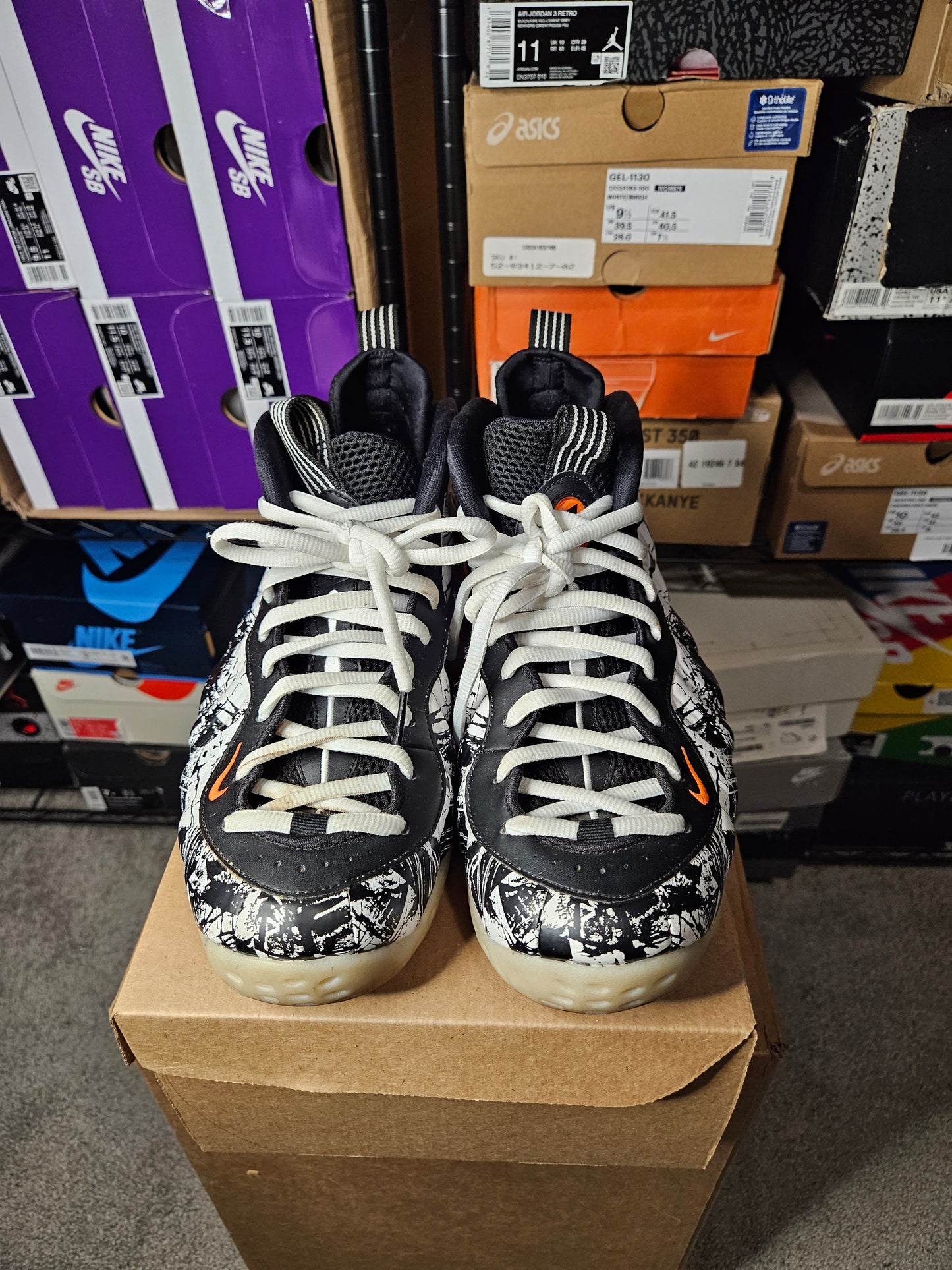 Size 10.5 - Air Foamposite One Shattered Backboard