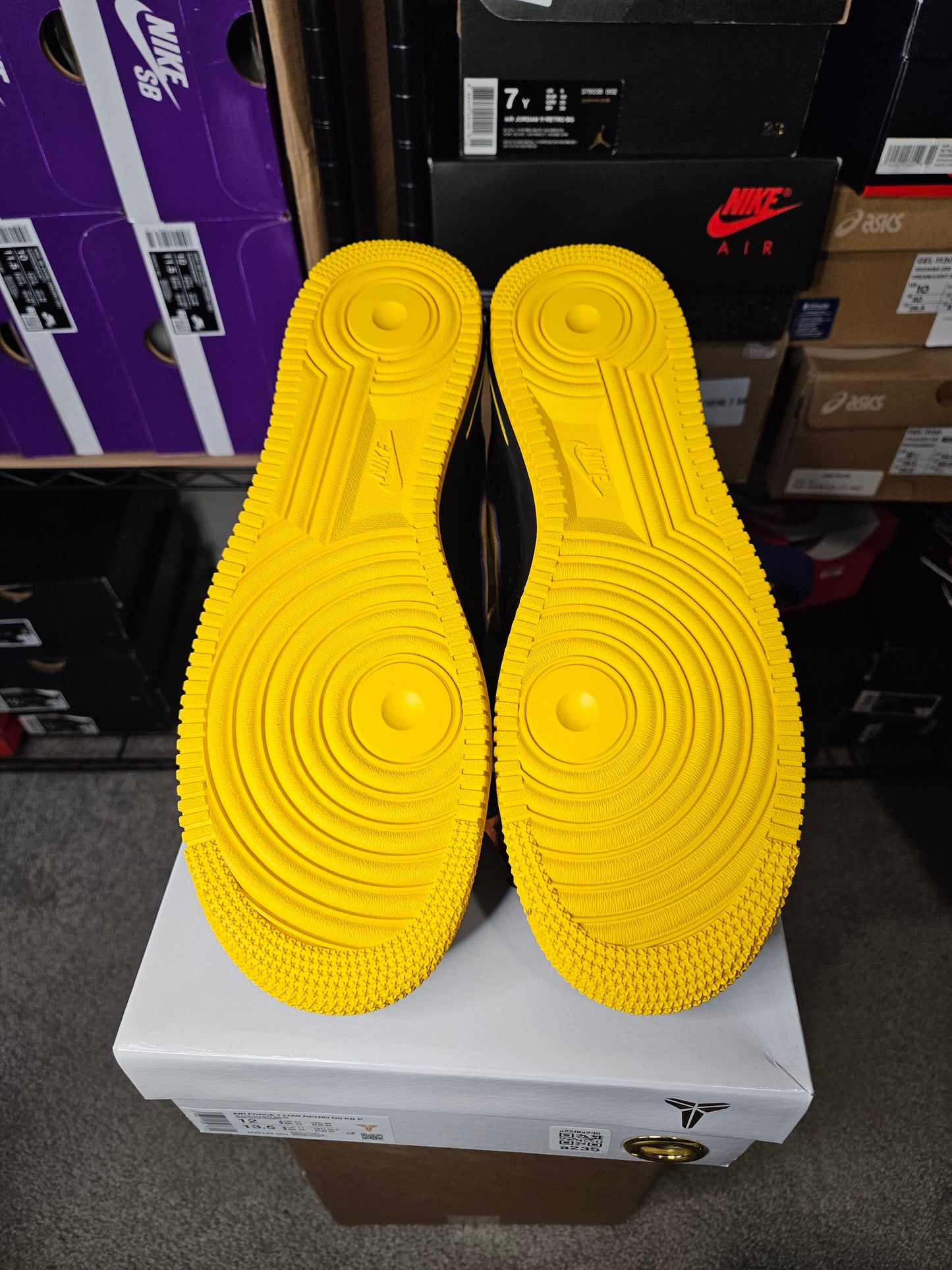 Size 12 - Kobe Bryant x AF1 1 Low Lakers Away Numbered