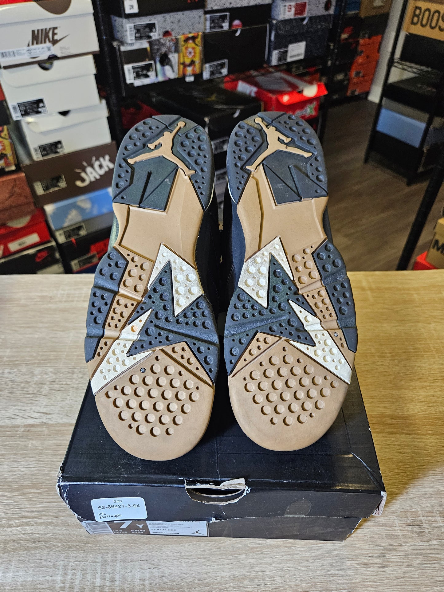 Size 7 - AJ 7 Retro Golden Moments