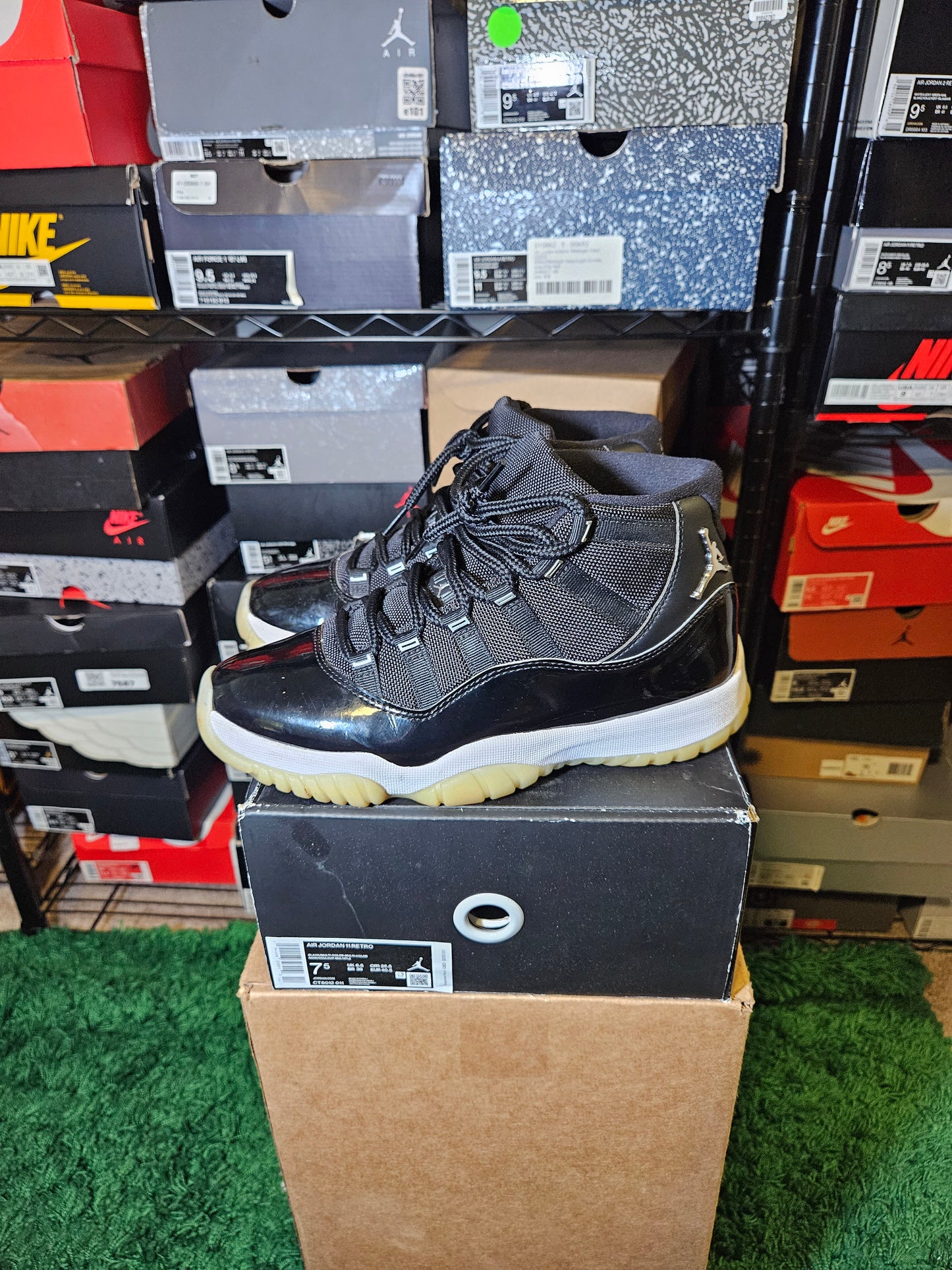 Size 7.5 - AJ 11 Retro High Jubilee / 25th Anniversary