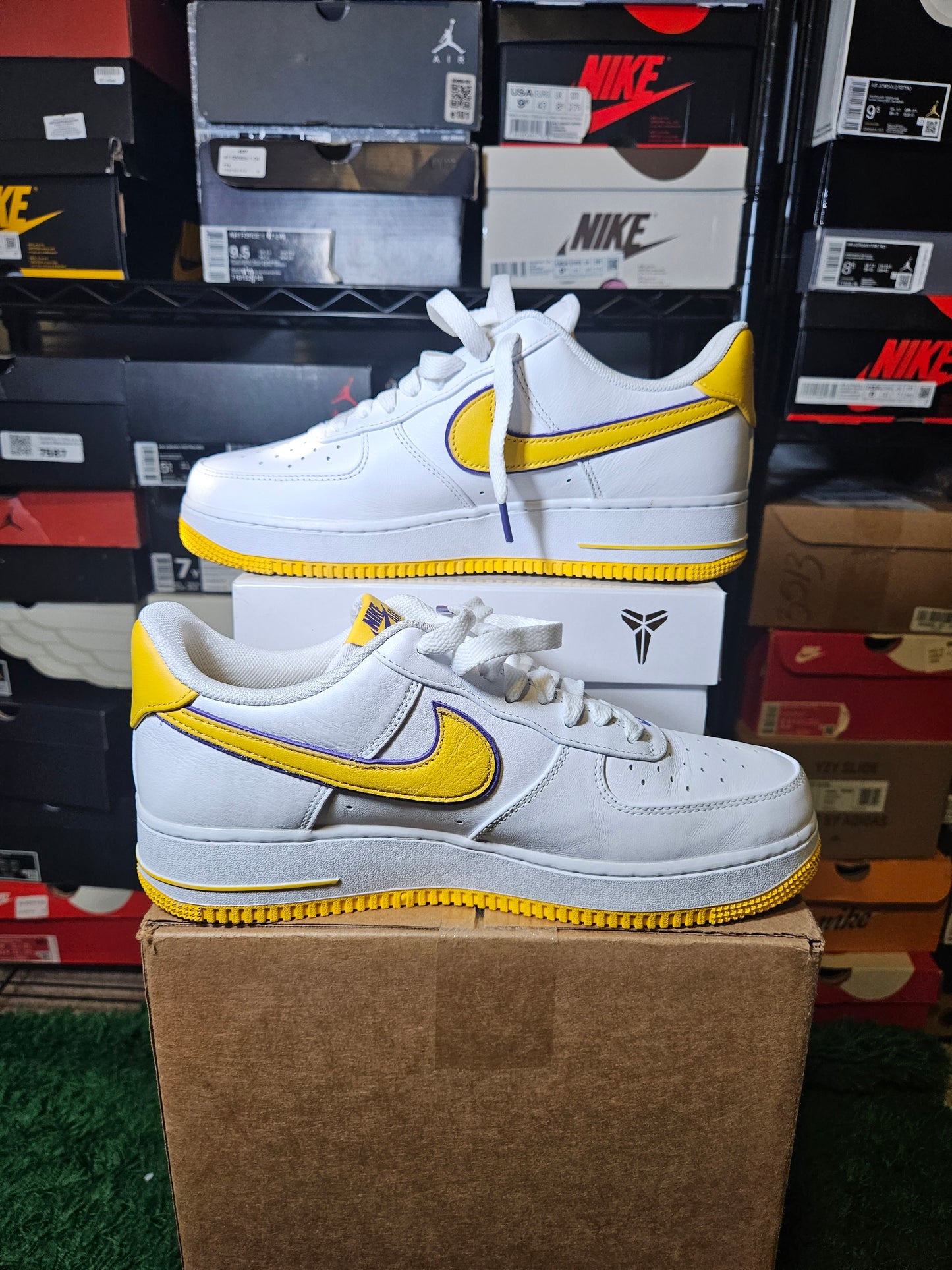 Size 9.5 - Kobe Bryant x AF1 Retro QS Low Lakers Home