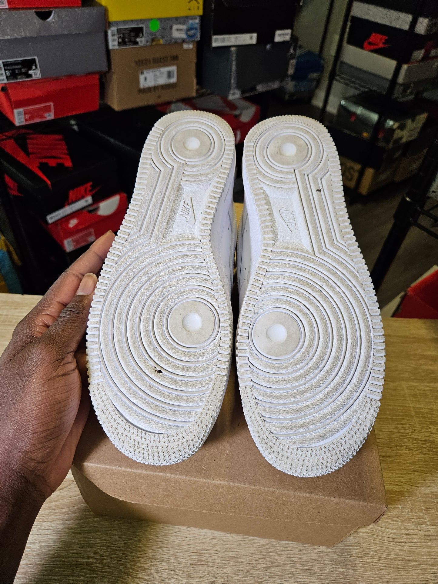 Size 9 - AF1 White