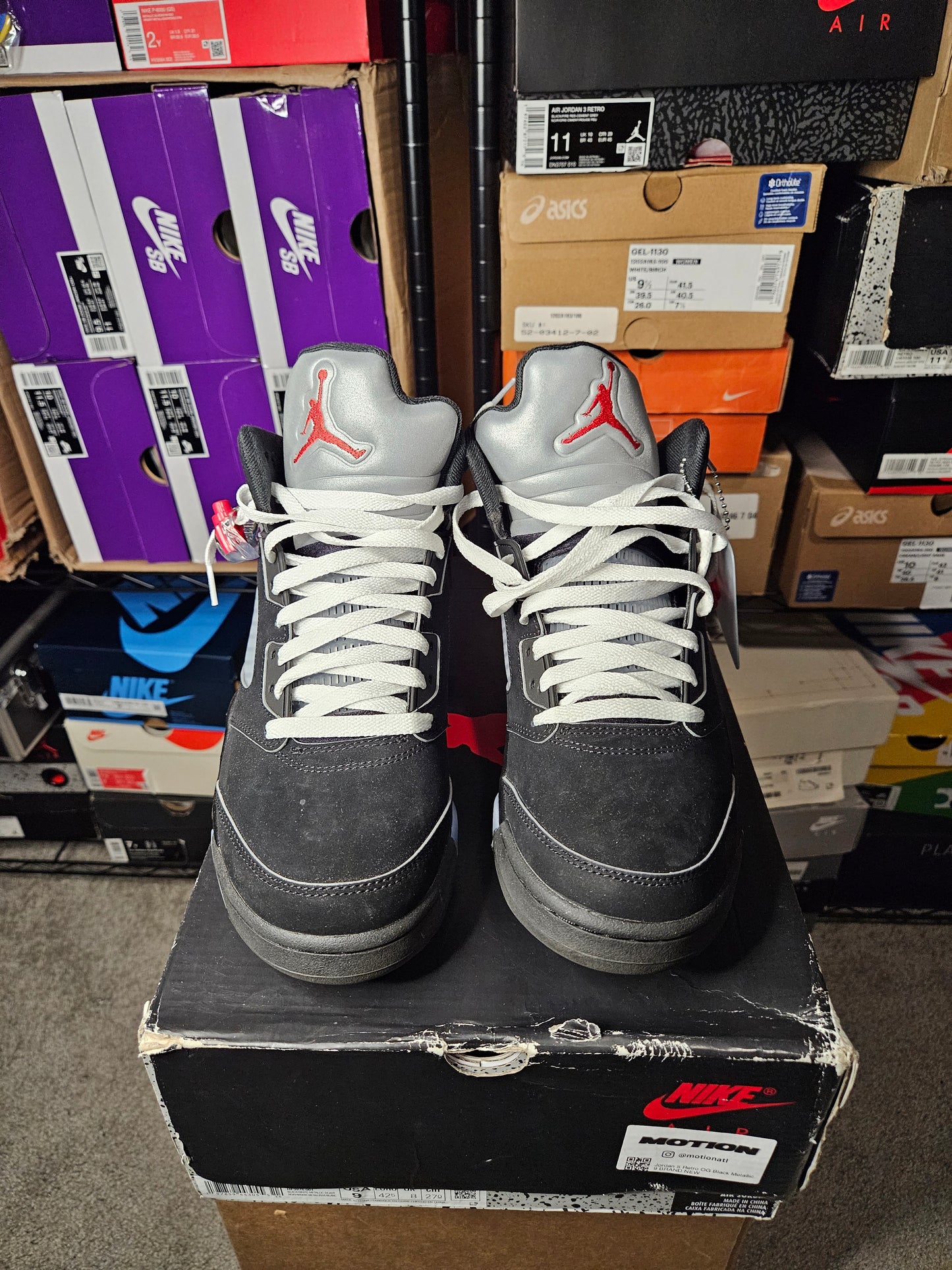 Size 9 - AJ 5 Retro OG Black Metallic Reimagined