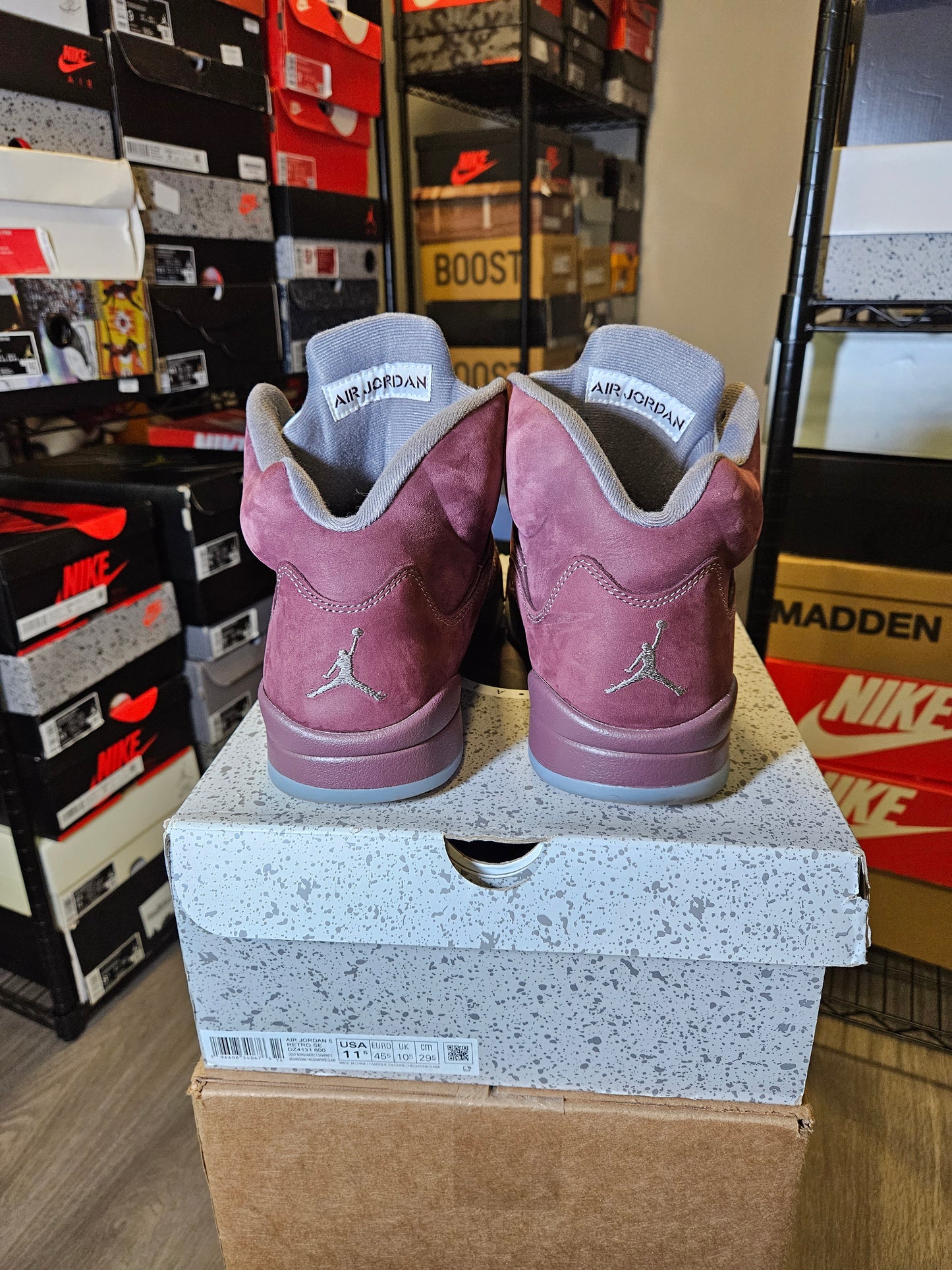 Size 11.5 - AJ 5 Retro SE 2023 Burgundy