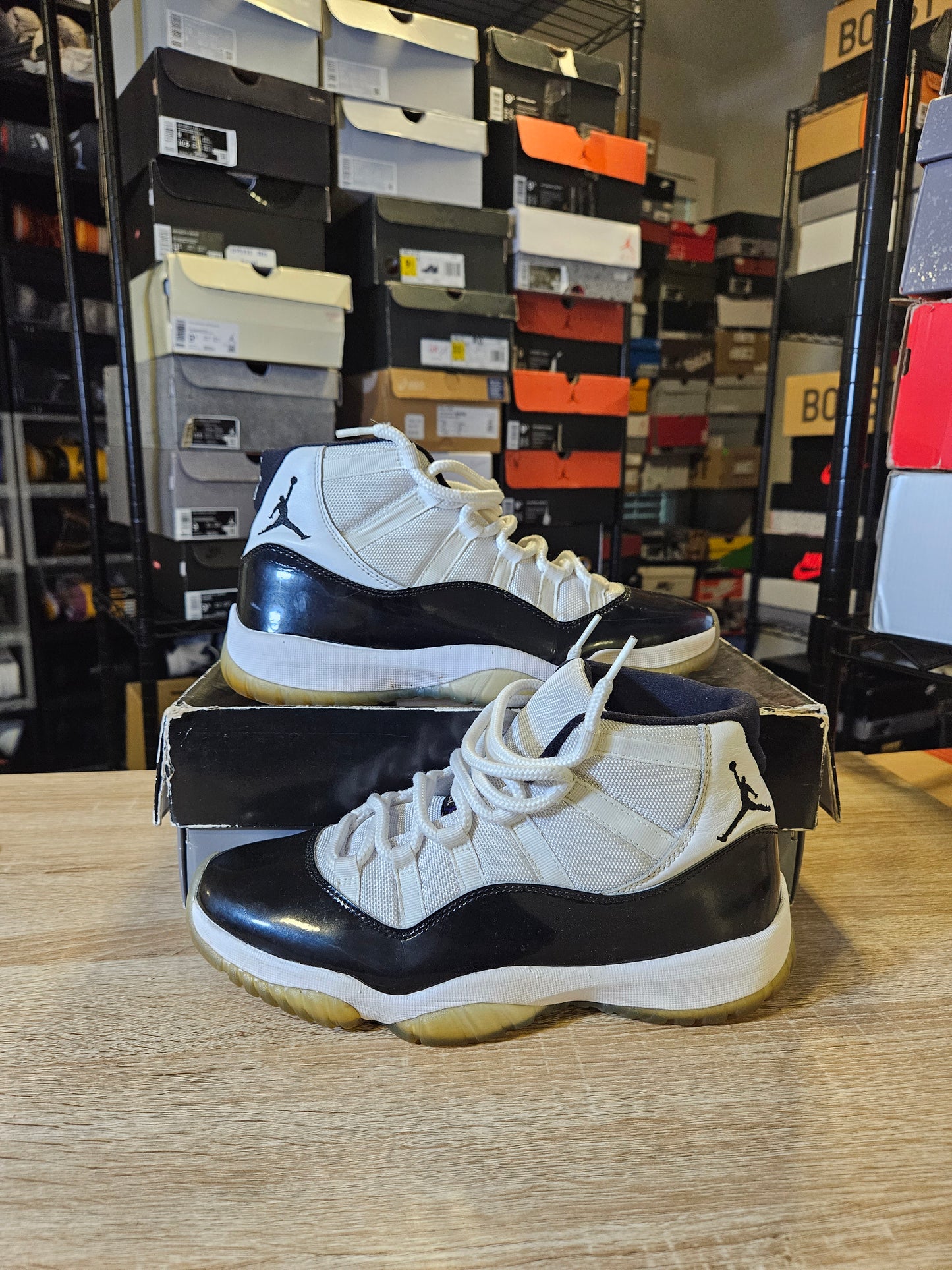 Size 9 - AJ 11 Retro High Concord
