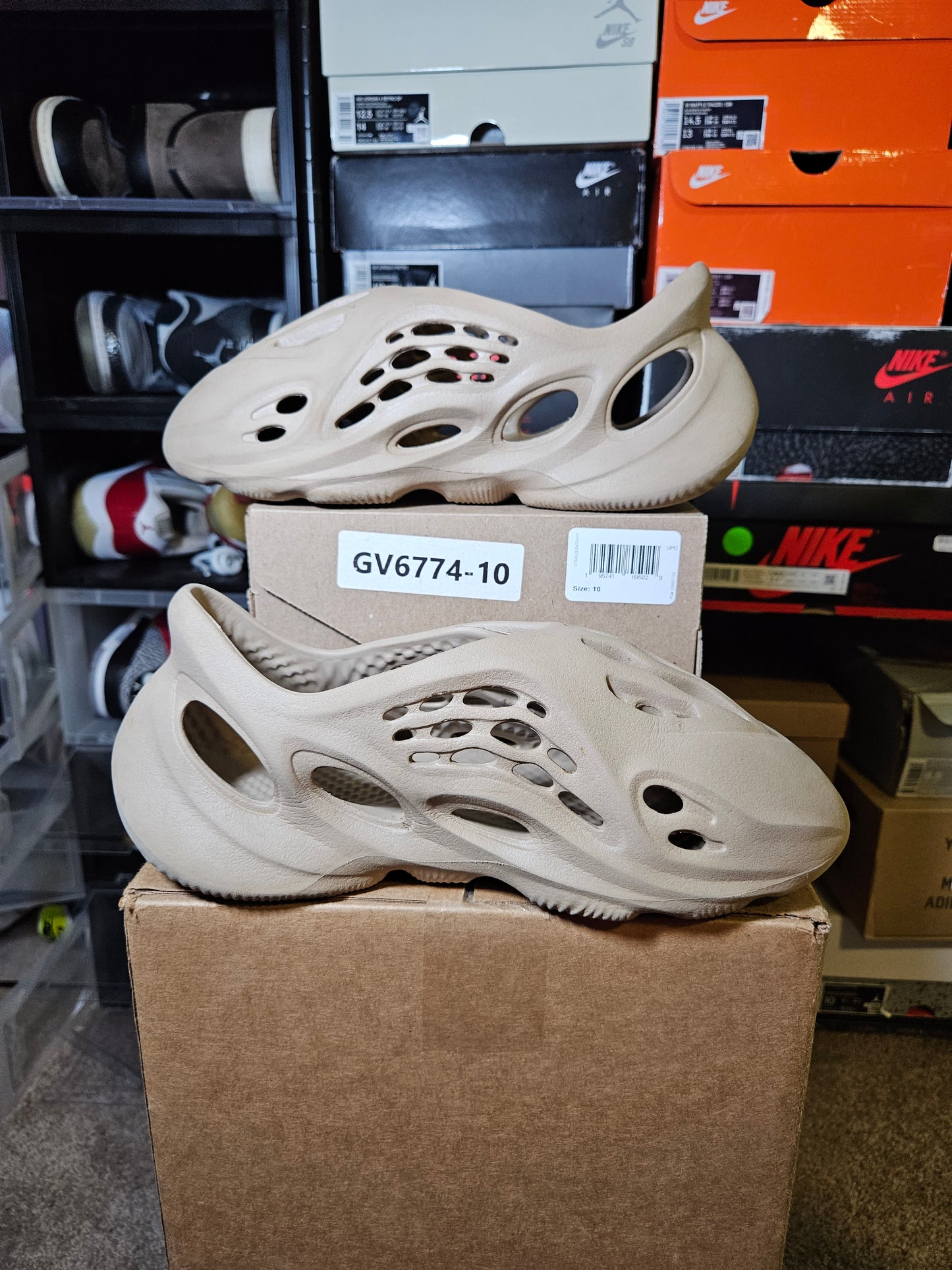 Size 10 - YZY Foam RNNR Sand