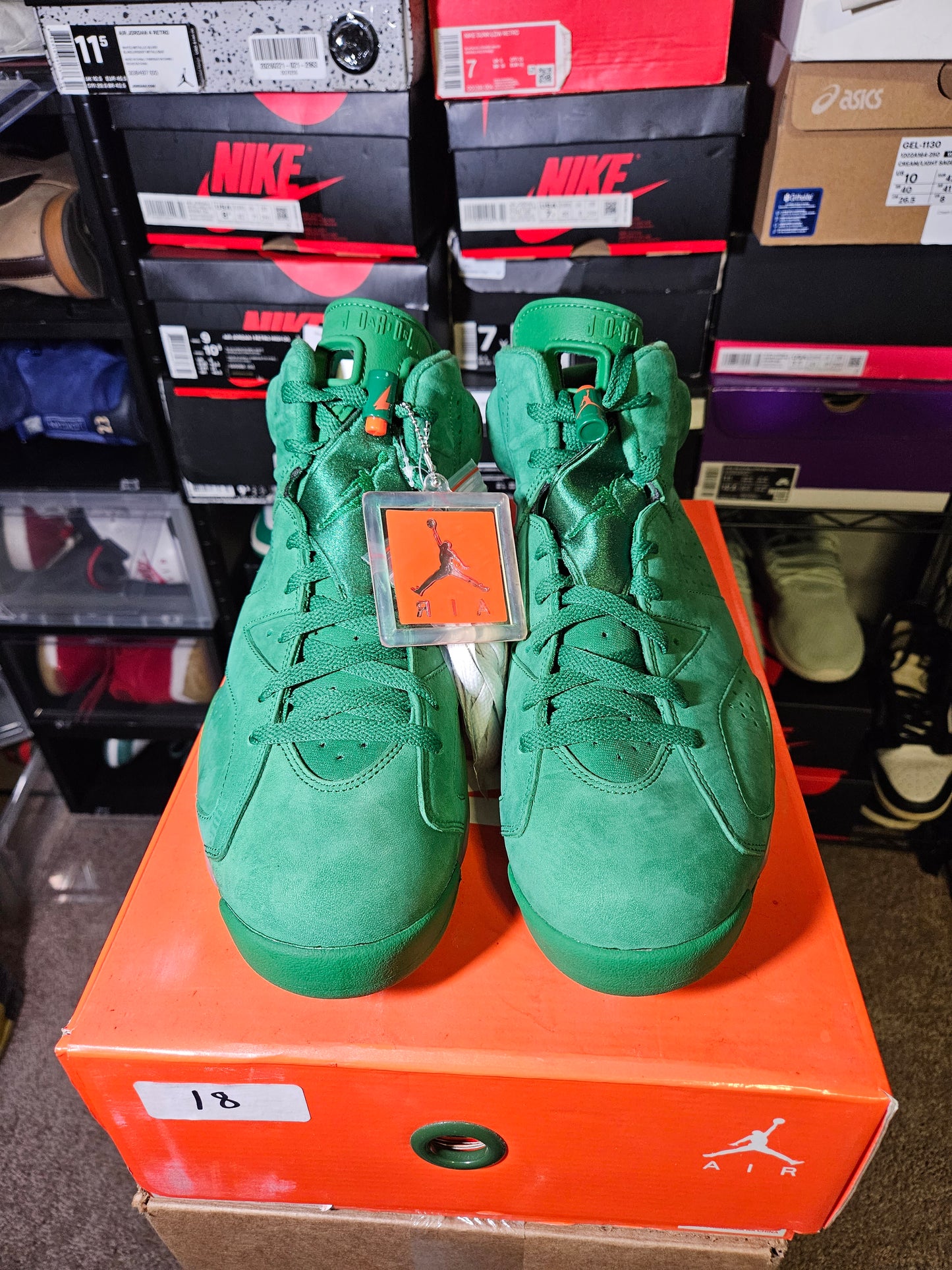 Size 11 - AJ 6 Retro NRG Green Suede Gatorade