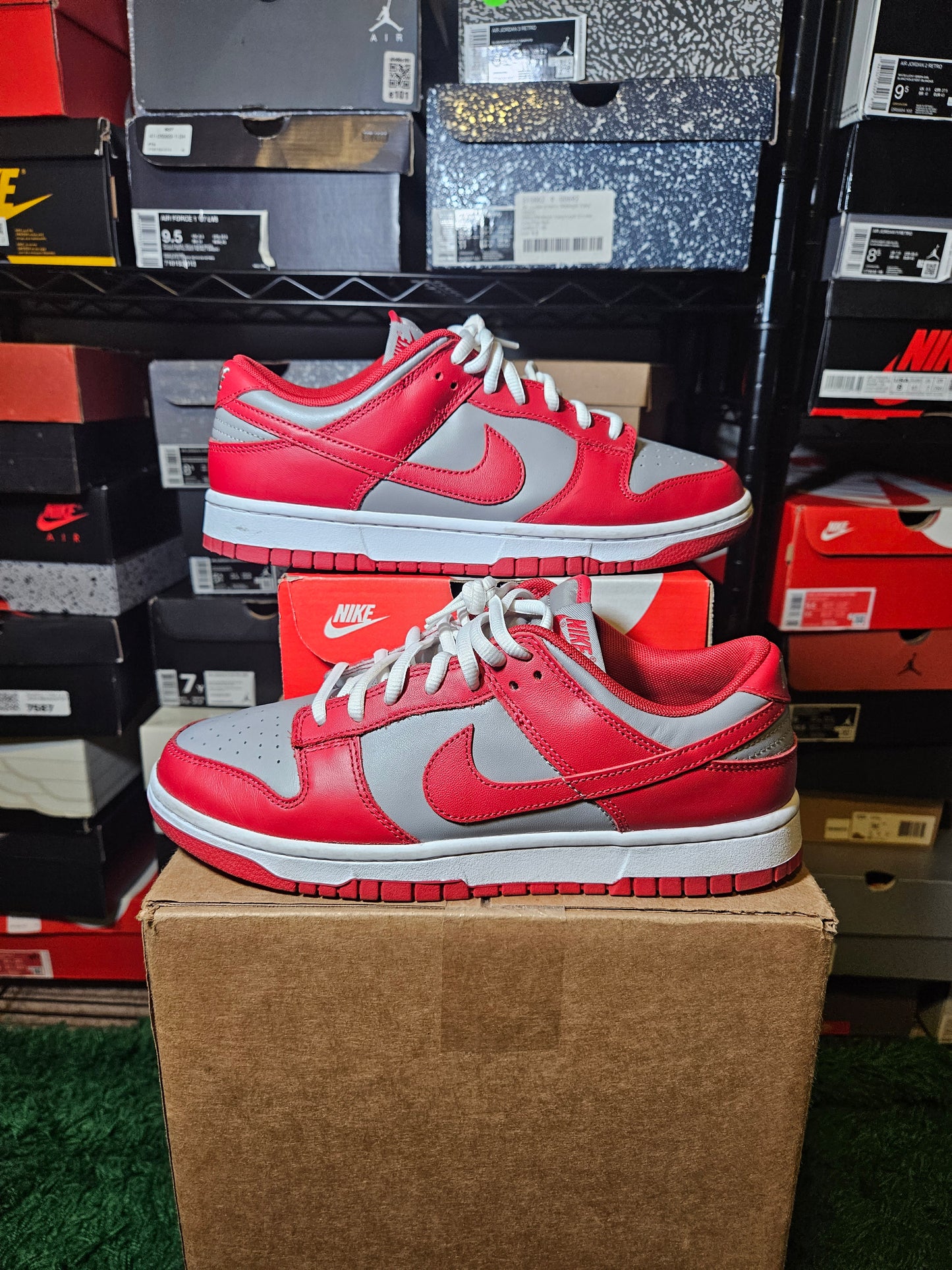 Size 9 - Dunk Low SP UNLV 2021