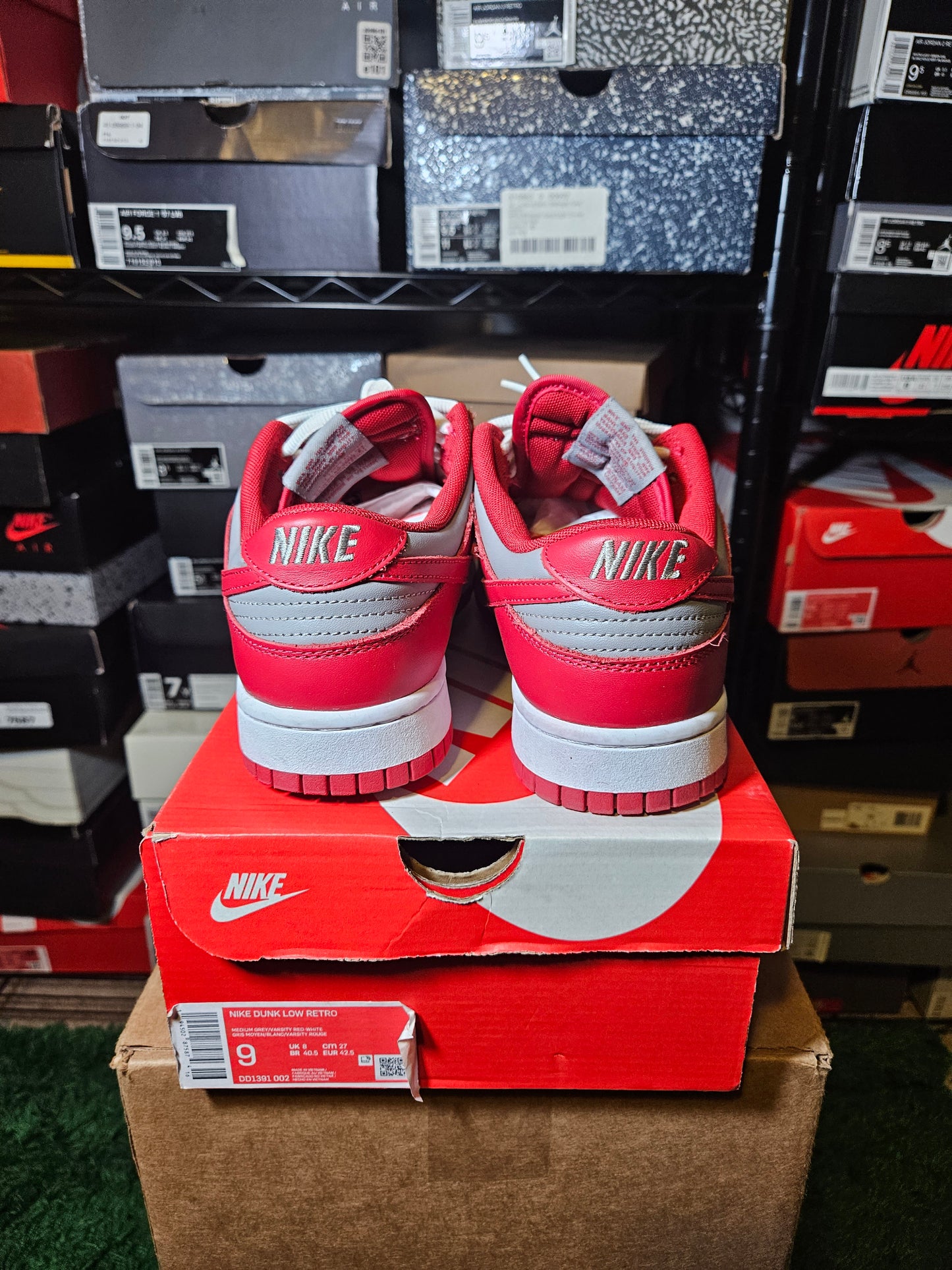 Size 9 - Dunk Low SP UNLV 2021