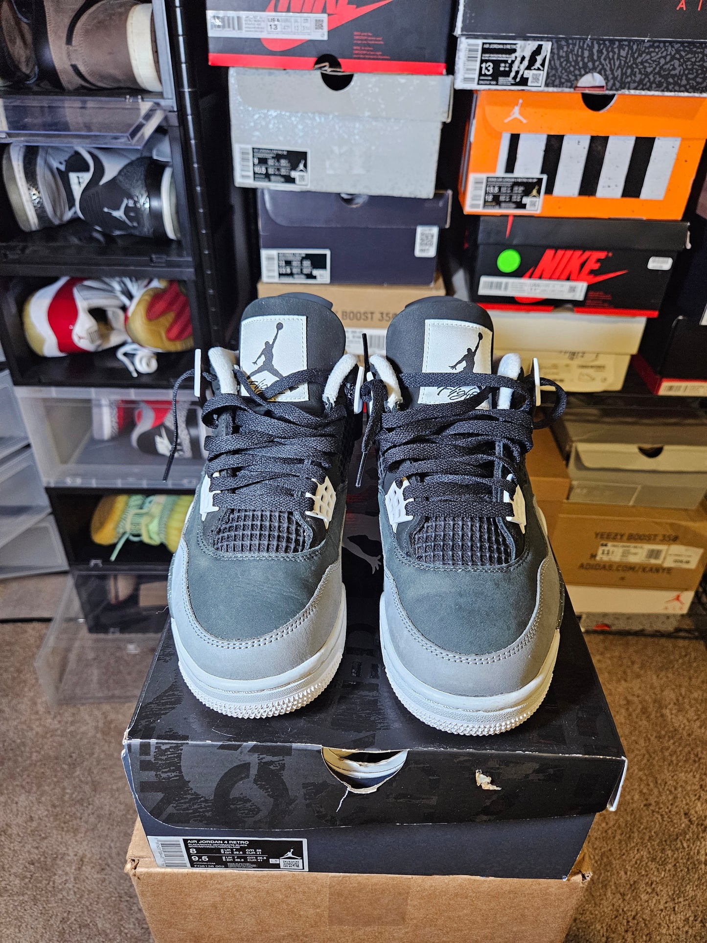 Size 8 - AJ 4 Retro 2024 Fear