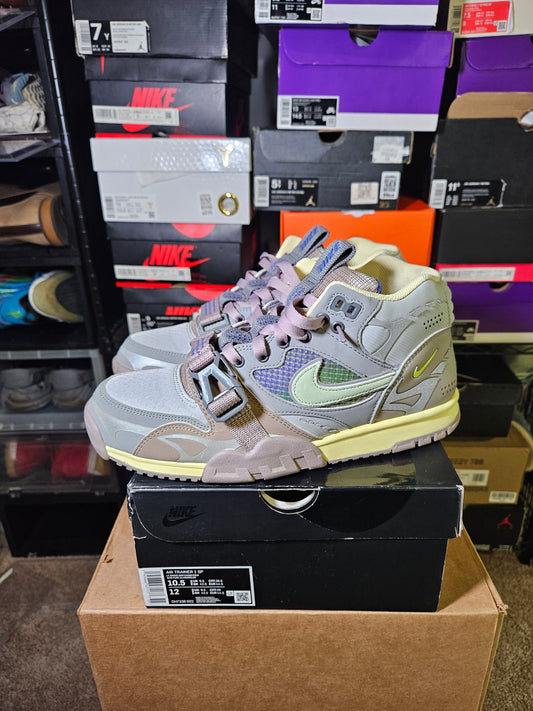 Size 10.5 - Air Trainer 1 Honeydew