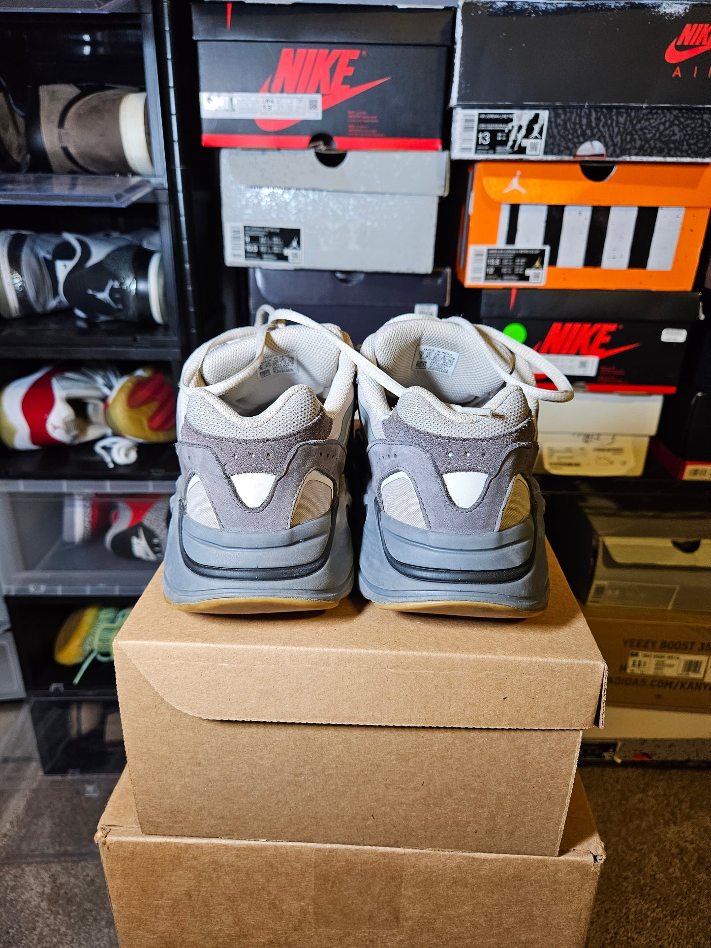 Size 9 - YZY Boost 700 V2 Tephra