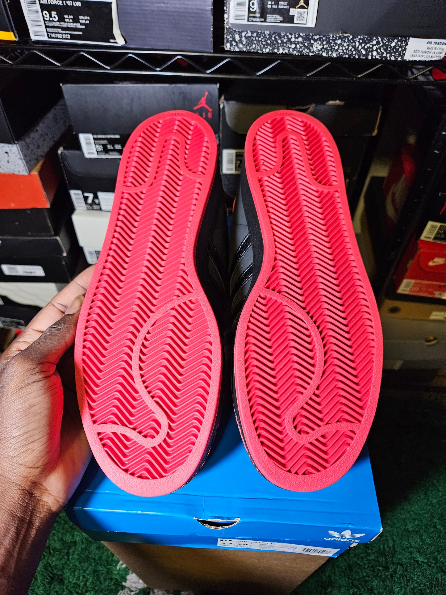 Size 13 - Superstar 404 Day