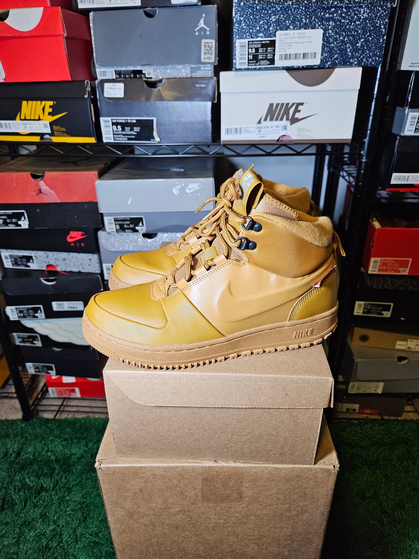 Size 8.5 - Path Winter Wheat