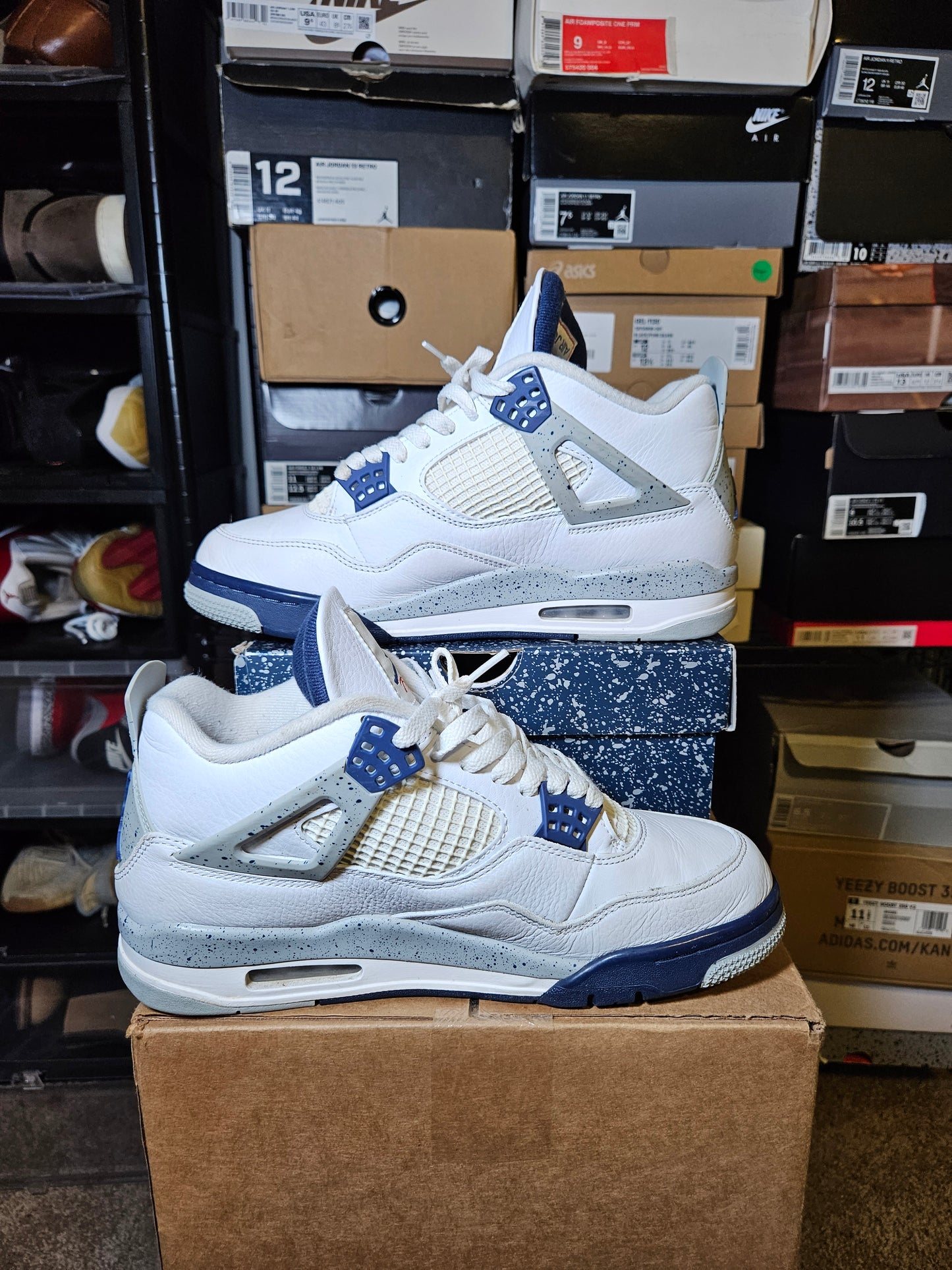 Size 8.5 - AJ 4 Retro Mid Midnight Navy