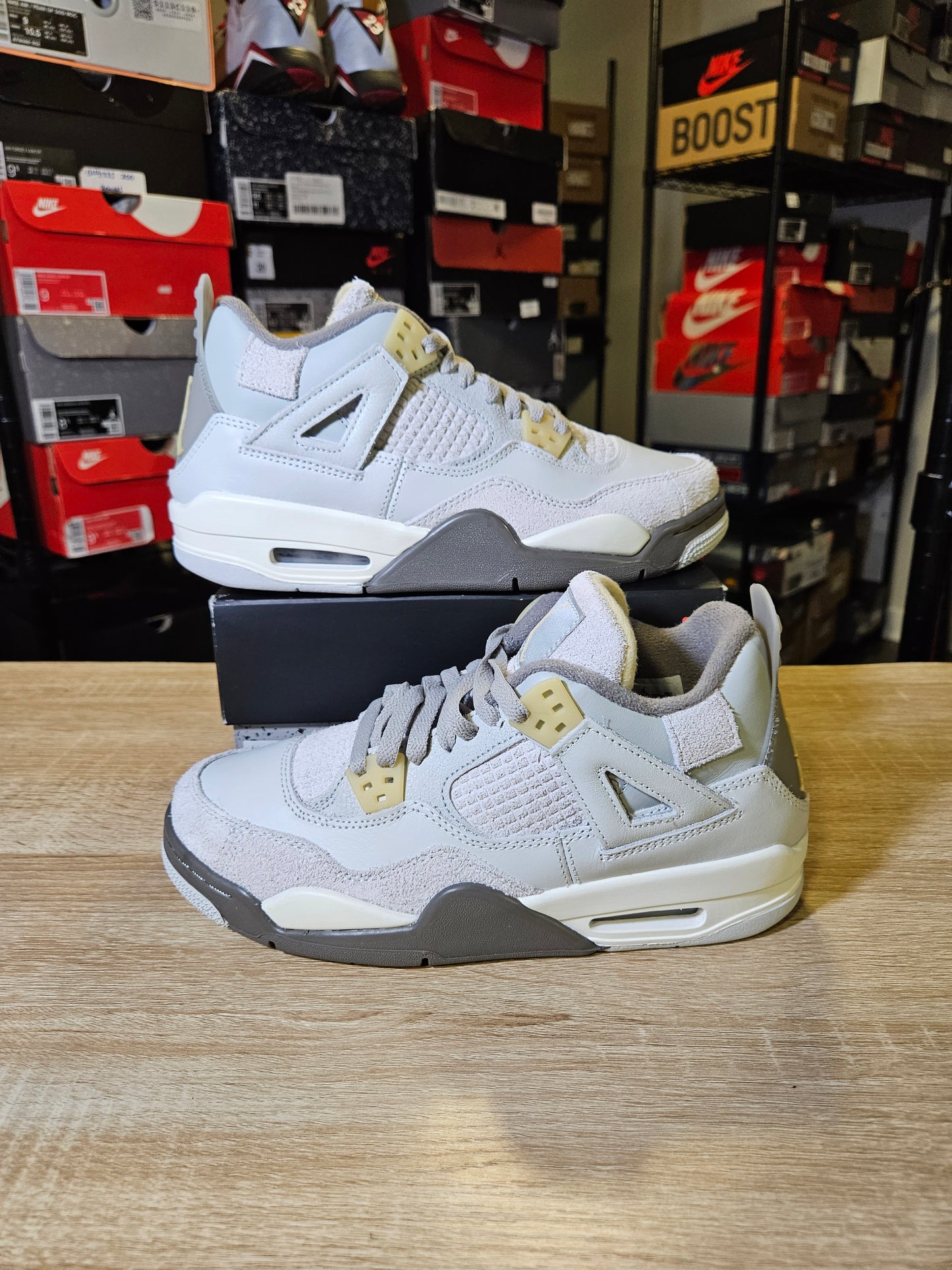 Size 7 - AJ 4 Retro SE Low Craft