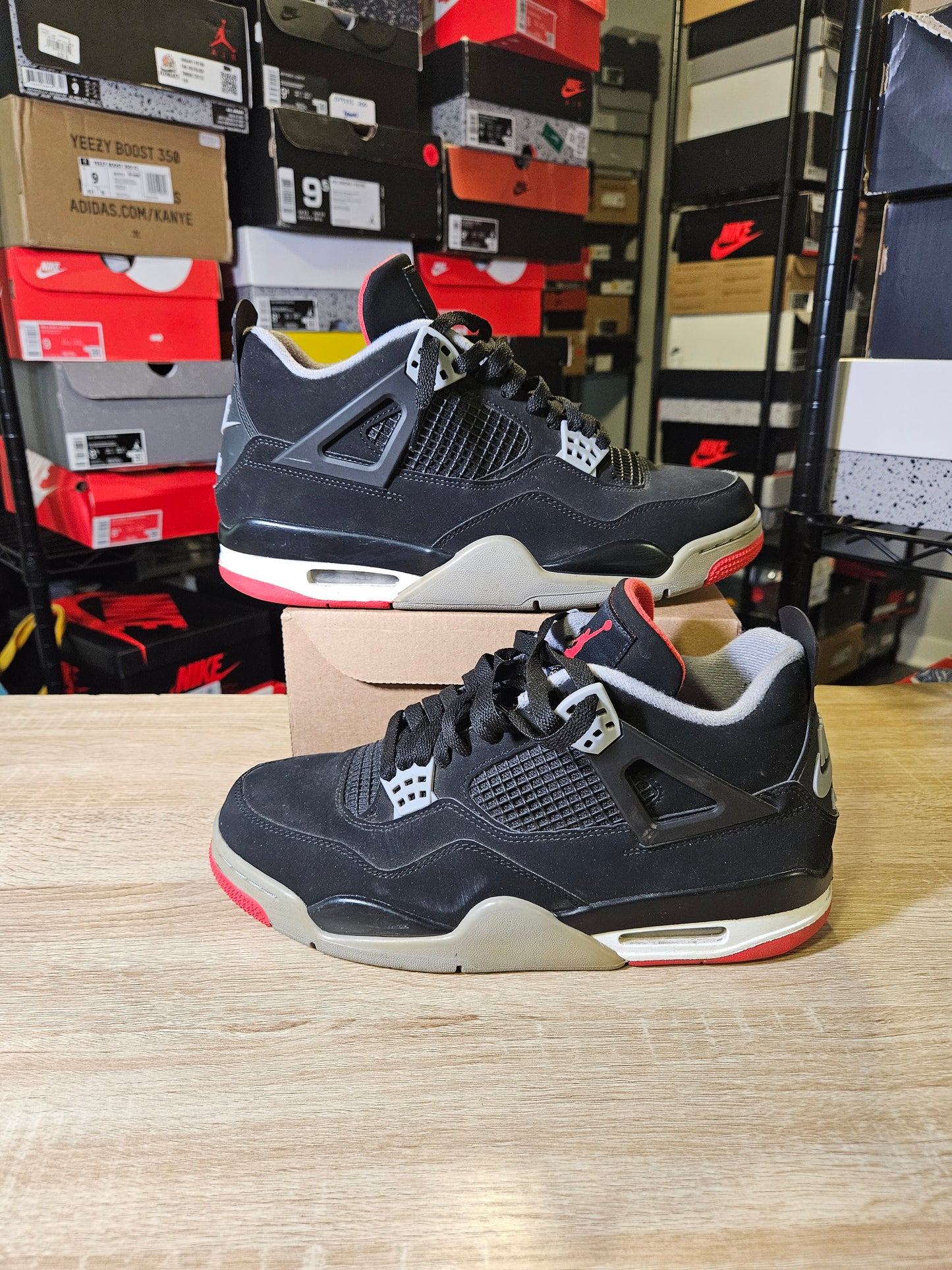 Size 9.5 - AJ 4 Retro OG Mid Bred 2019