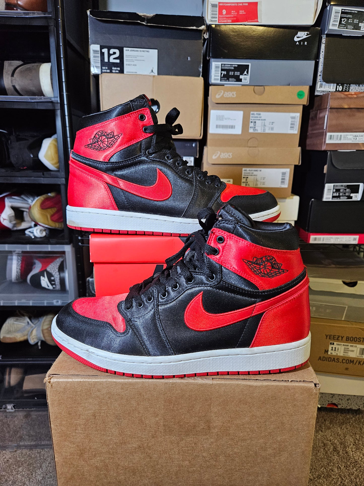 Size 11.5W/10M - AJ1 Satin Bred