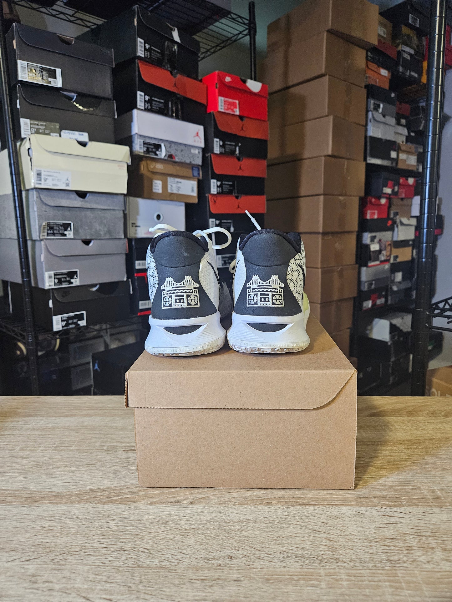 Size 10.5 - Kyrie 7 Brooklyn Beats