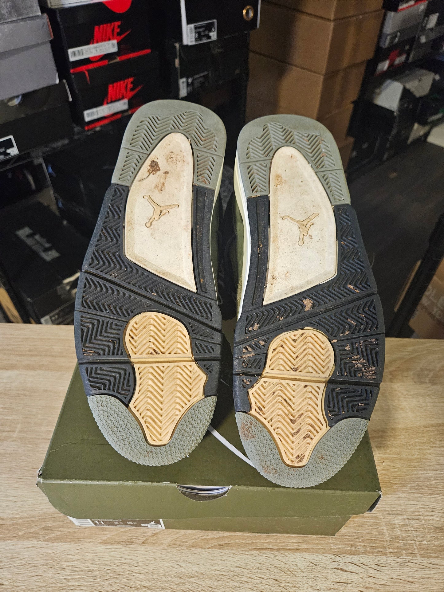 Size 11 -AJ 4 SE Retro Low Craft - Olive