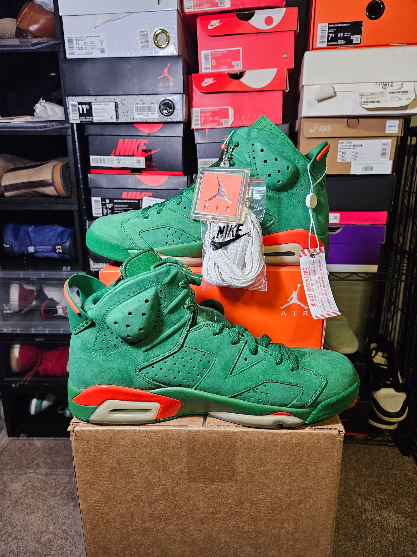 Size 11 - AJ 6 Retro NRG Green Suede Gatorade