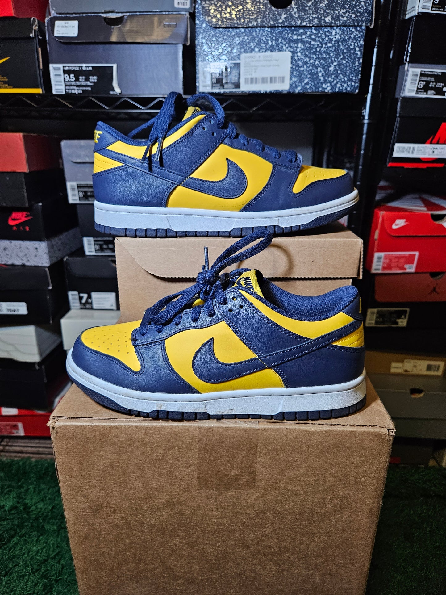 Size 6 - Dunk Low Michigan 2021