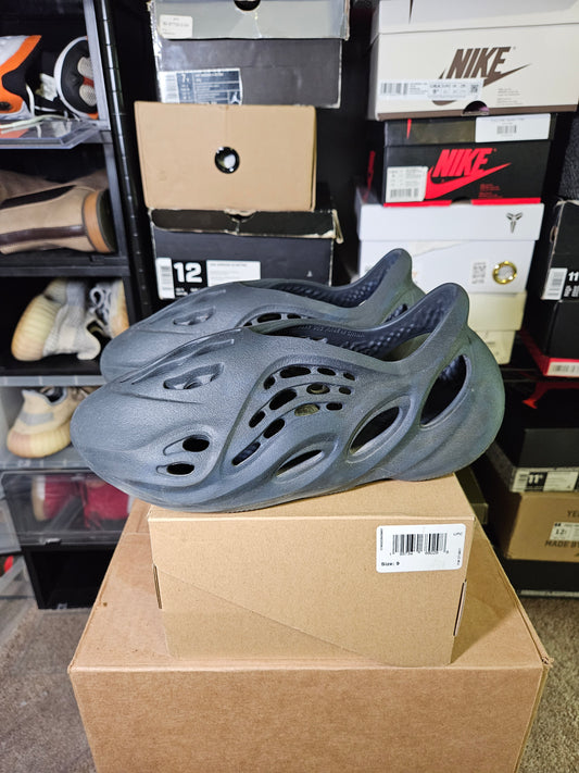Size 9 - Yeezy Foam Runner Onyx