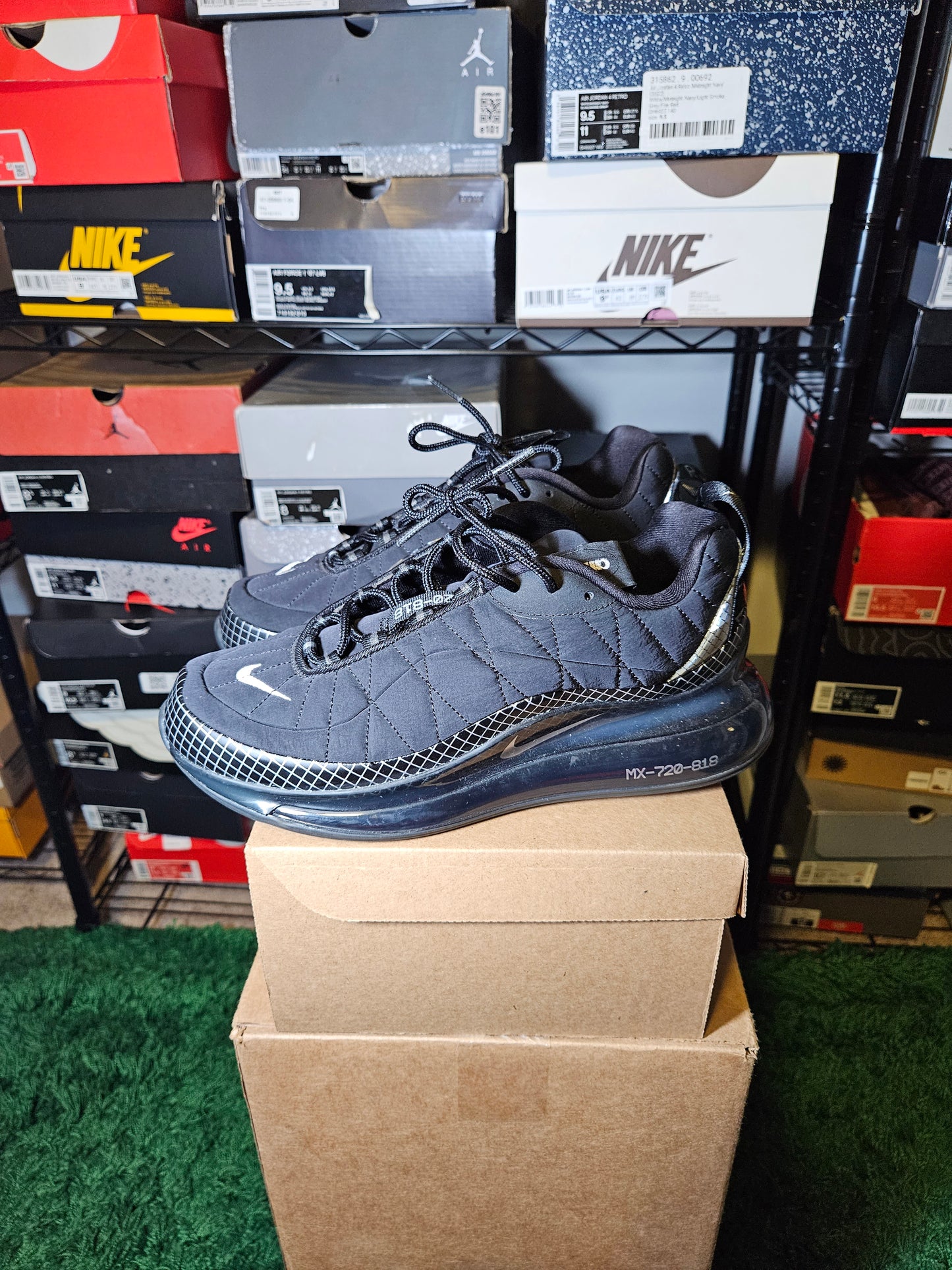 Size 9 - Air Max 720-818 Black