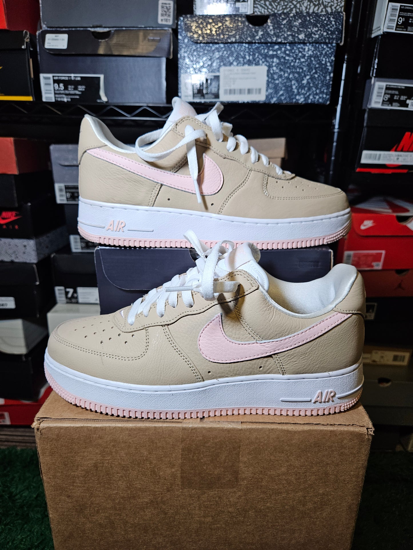 Size 9 -  AF1 Retro 2016 Kith Exclusive Low Linen