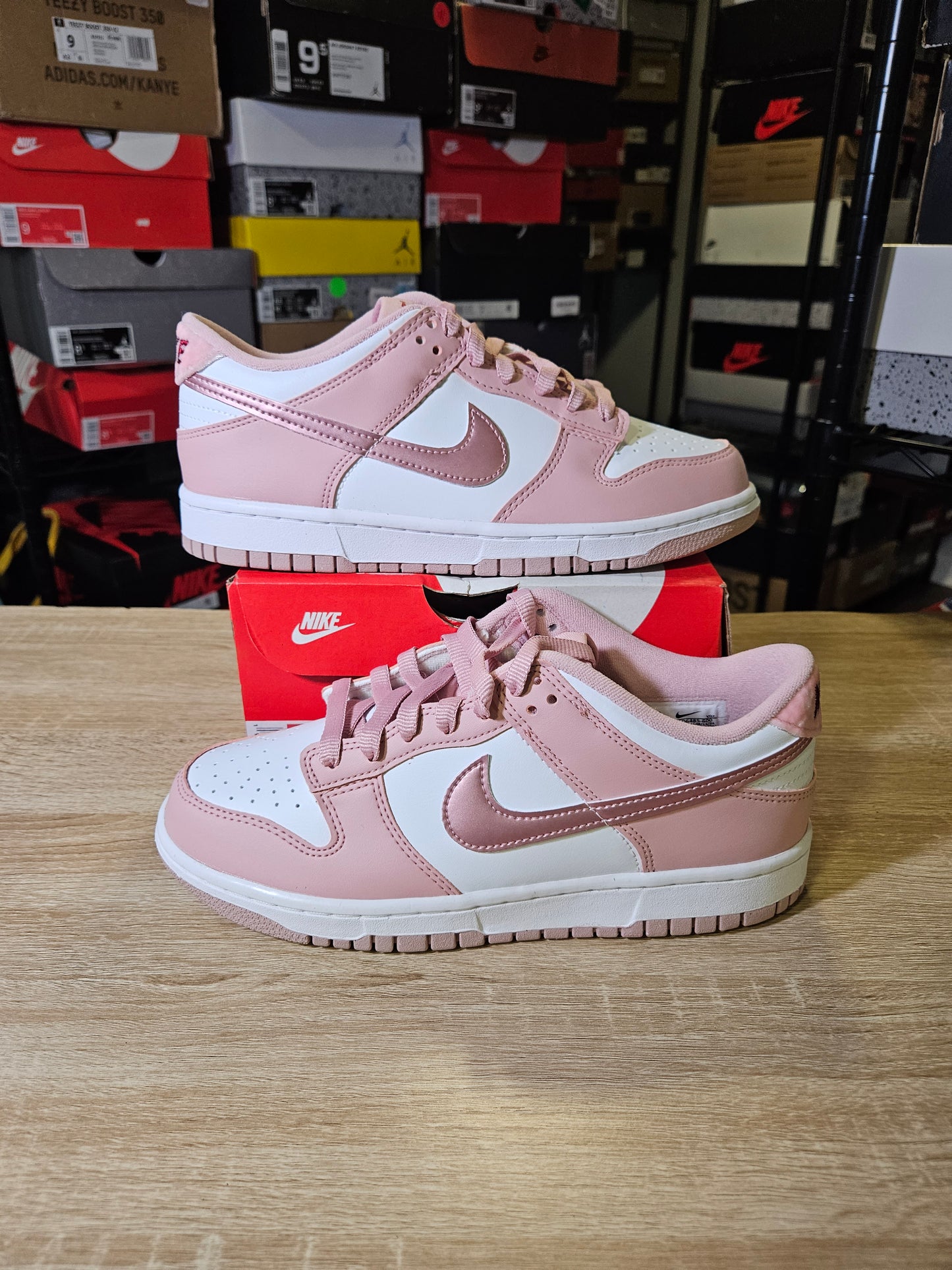 Size 7Y - Dunk Low Pink Velvet