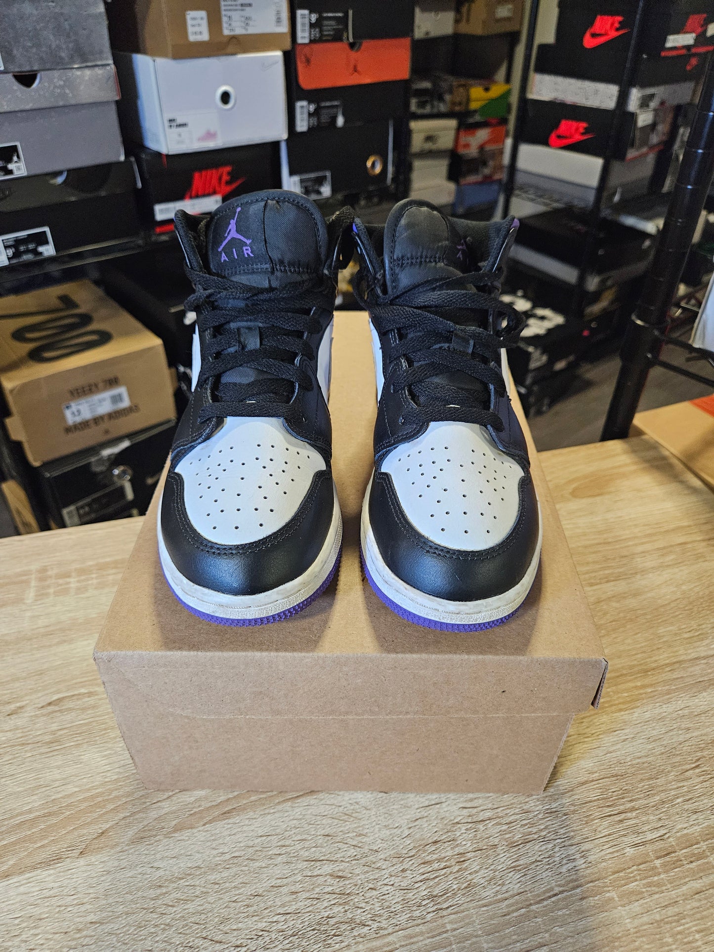 Size 6 - AJ 1 Mid Dark Iris