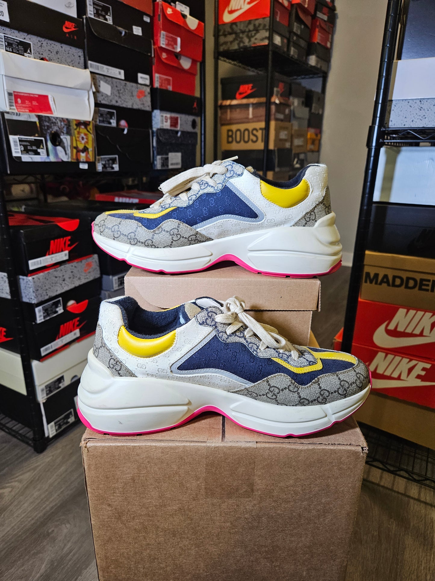 Size 8EU/9M -  Gucci Rython Mens