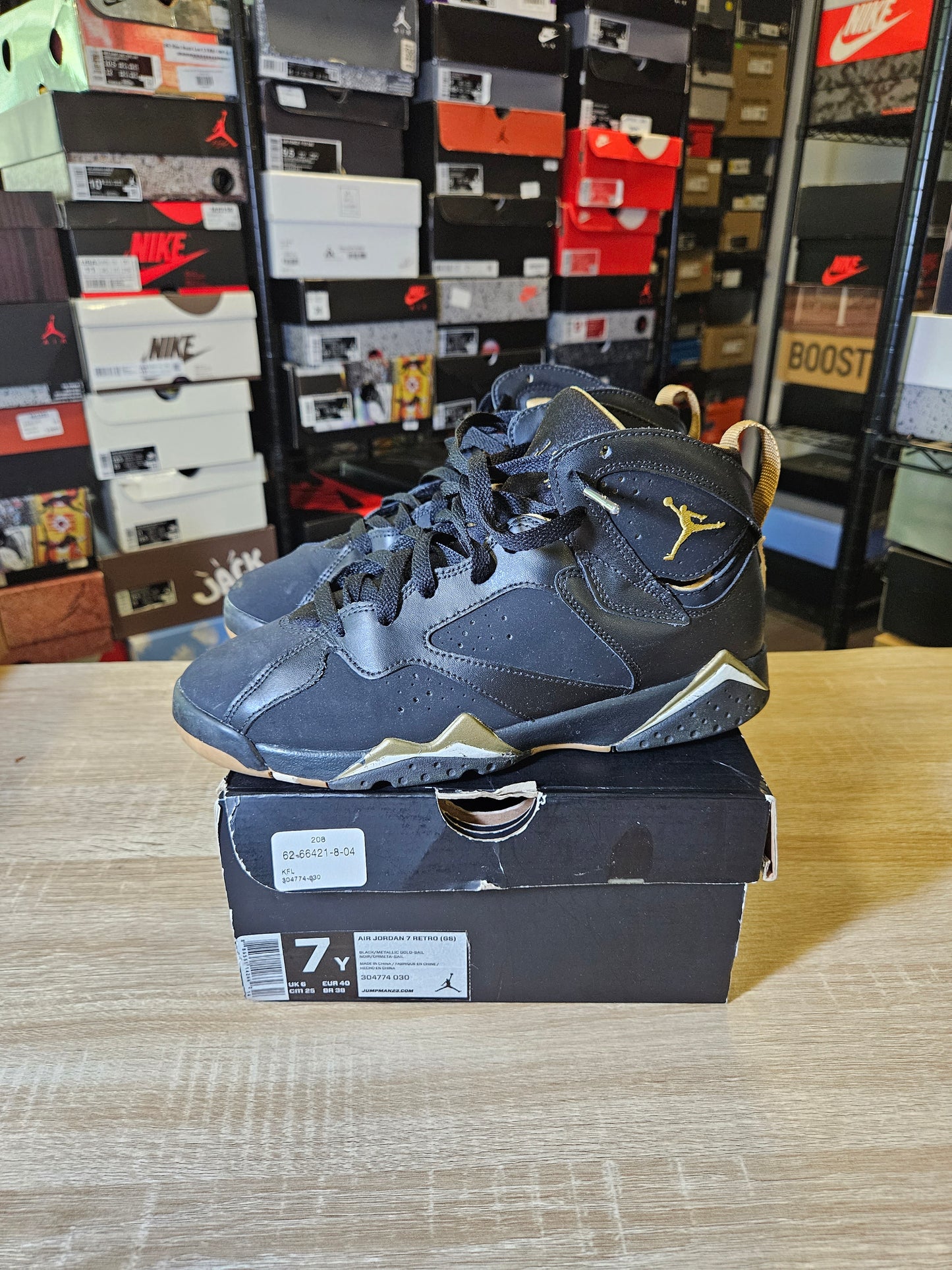Size 7 - AJ 7 Retro Golden Moments