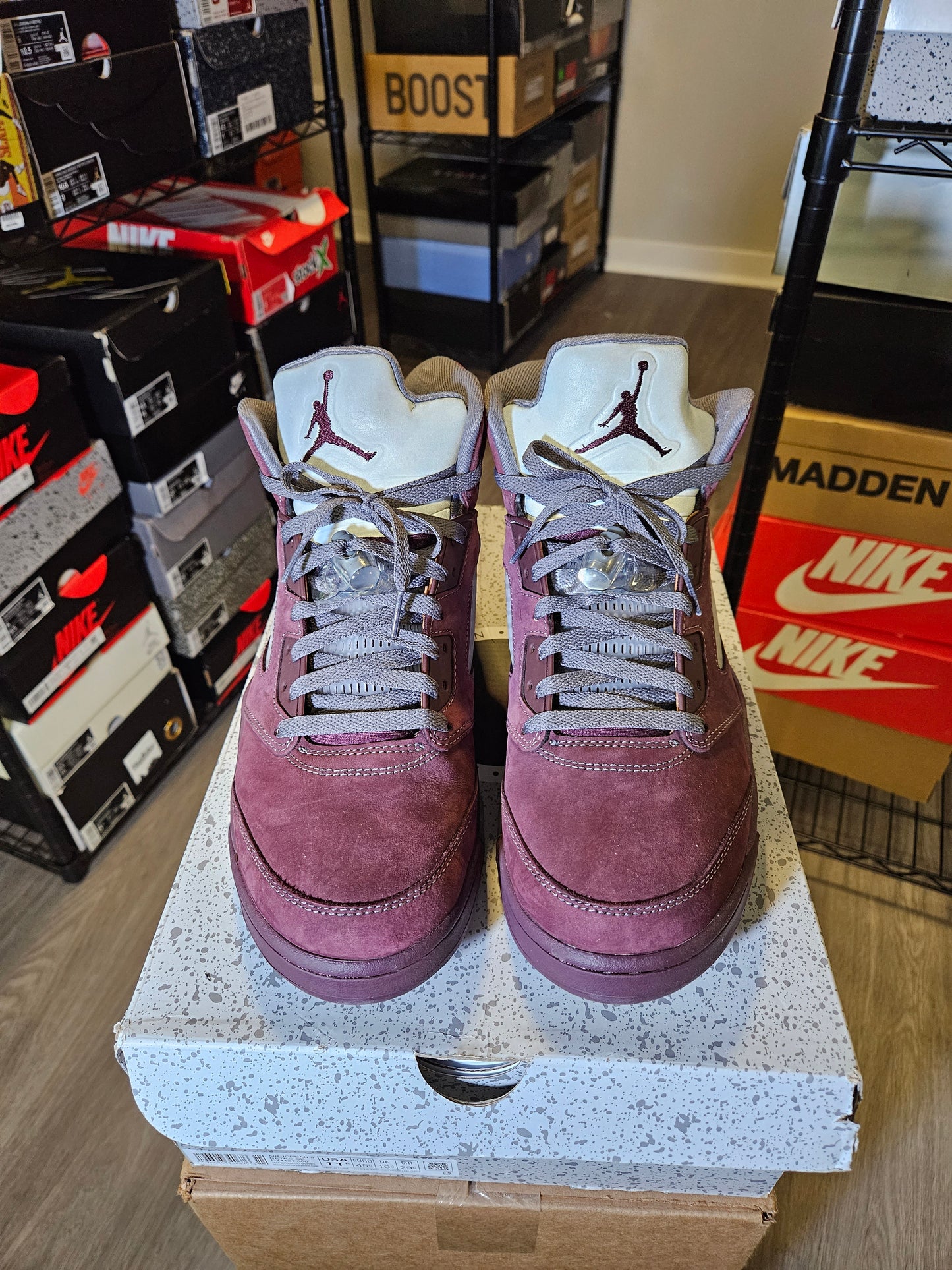 Size 11.5 - AJ 5 Retro SE 2023 Burgundy