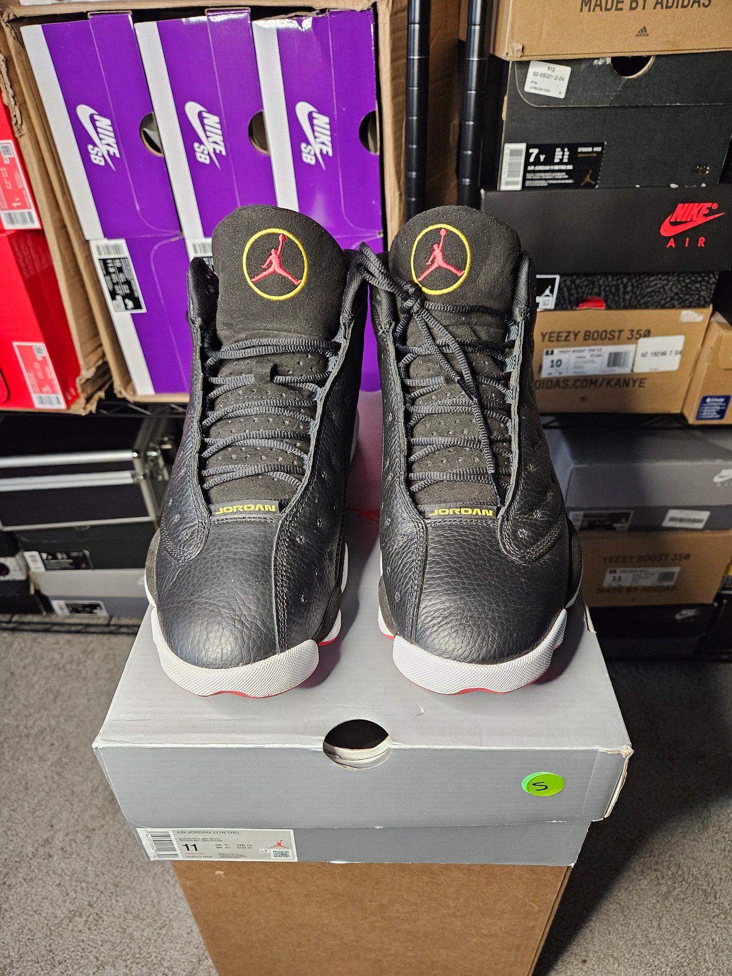 Size 11 - AJ 13 Retro Mid Playoff