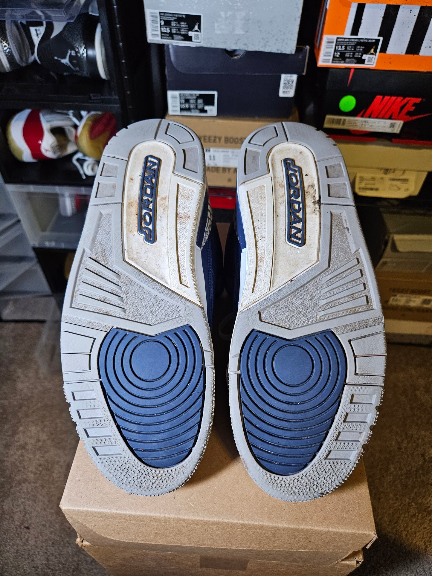 Size 10 - Jordan 3 Retro Georgetown