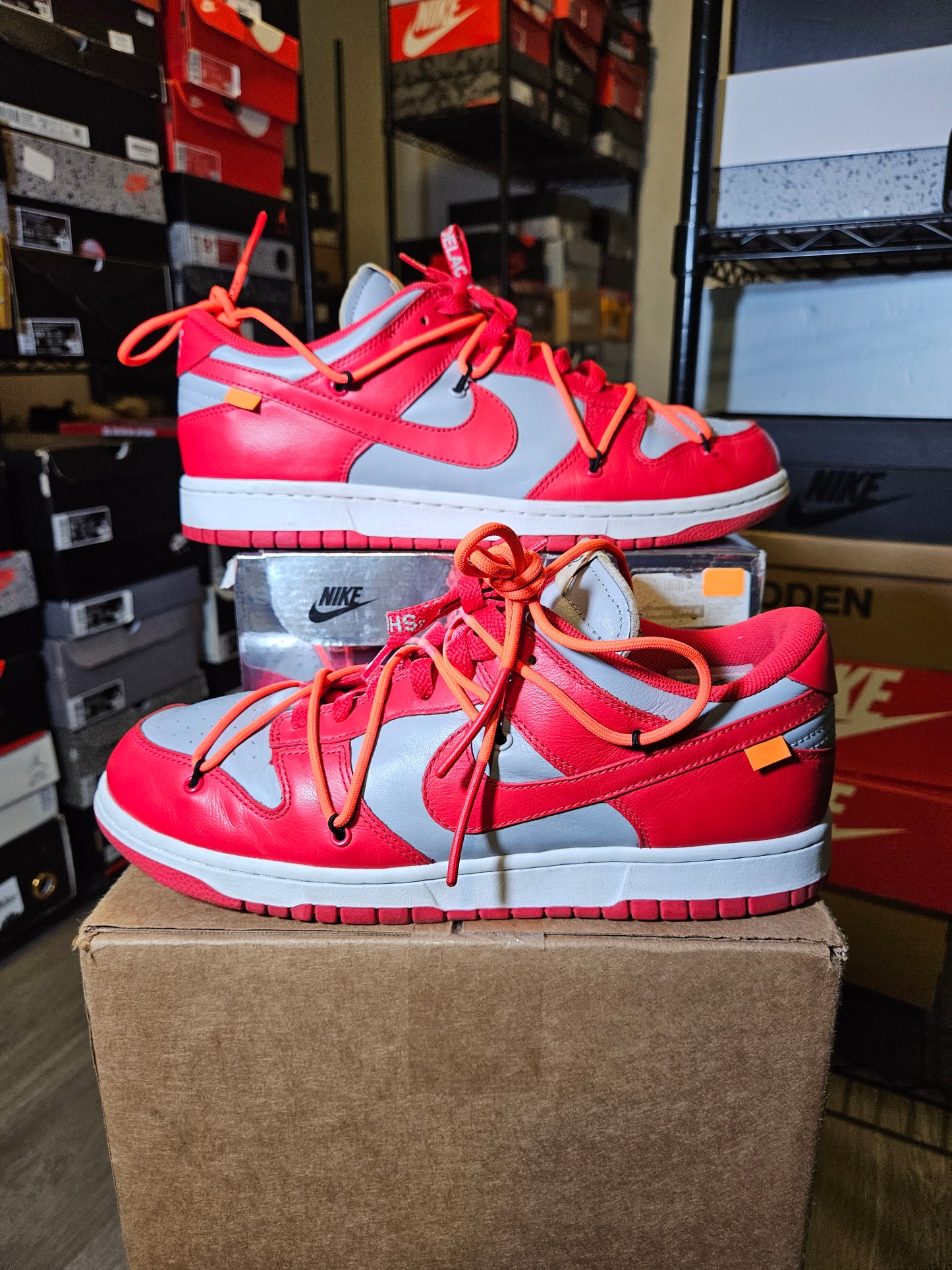 Size 10.5 - Dunk Low x OFF-WHITE University Red 2019