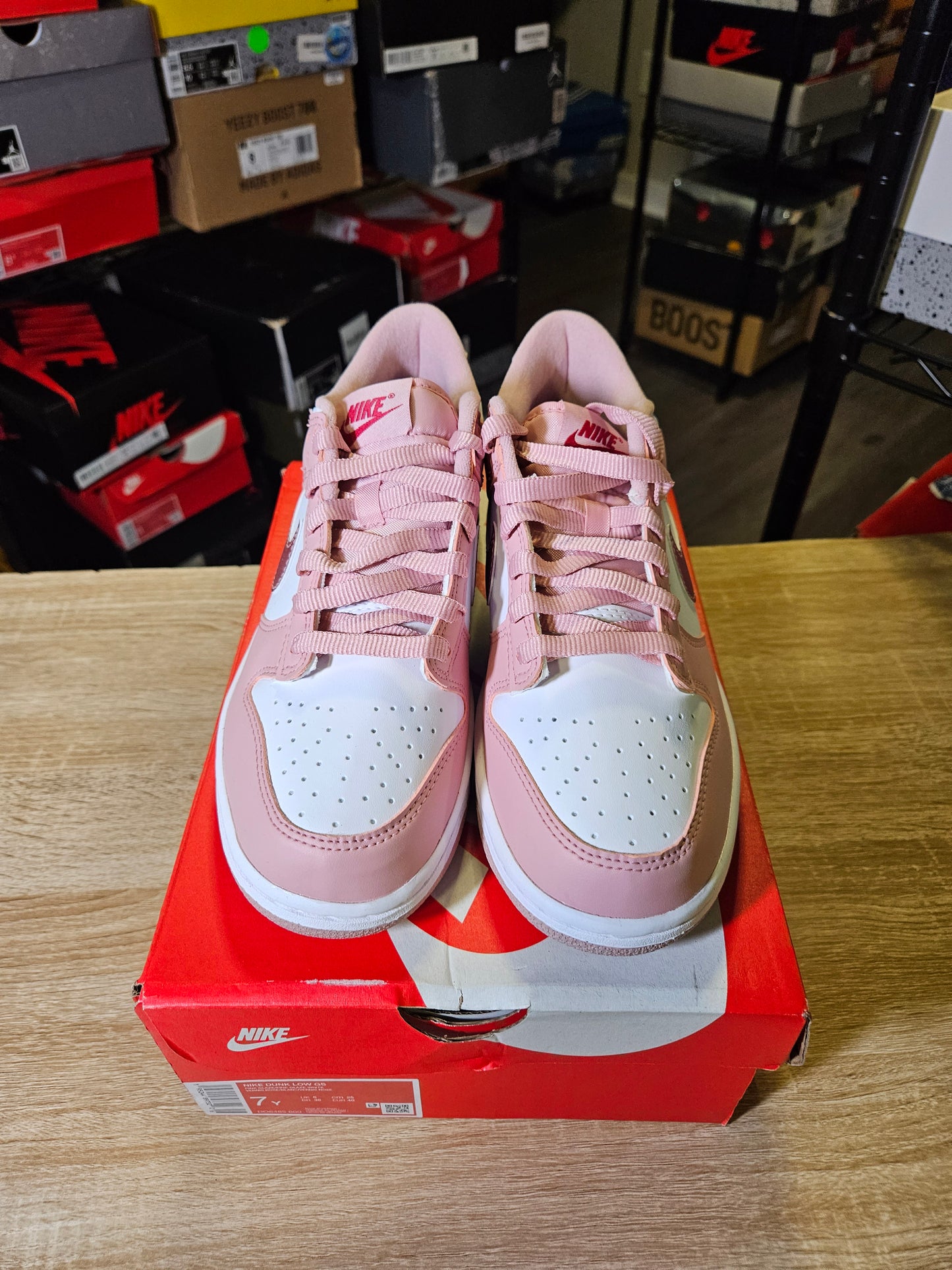 Size 7Y - Dunk Low Pink Velvet