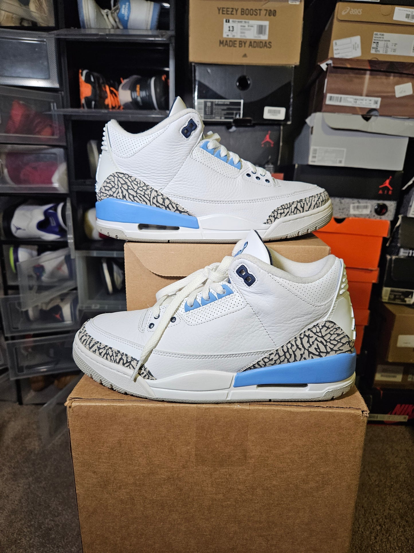 Size 9 - AJ 3 Retro Mid UNC