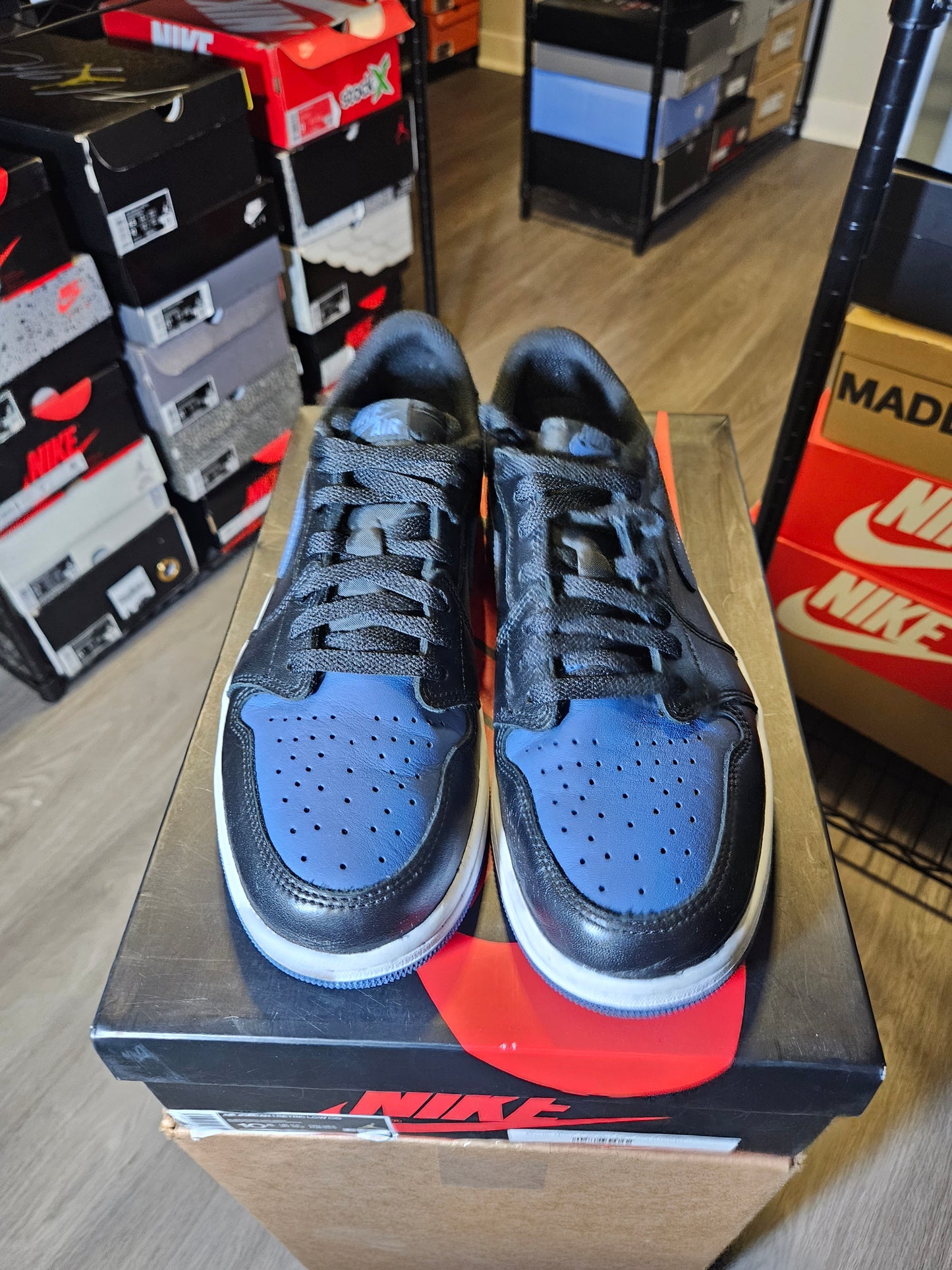 Size 10.5 - AJ 1 Low OG Mystic Navy