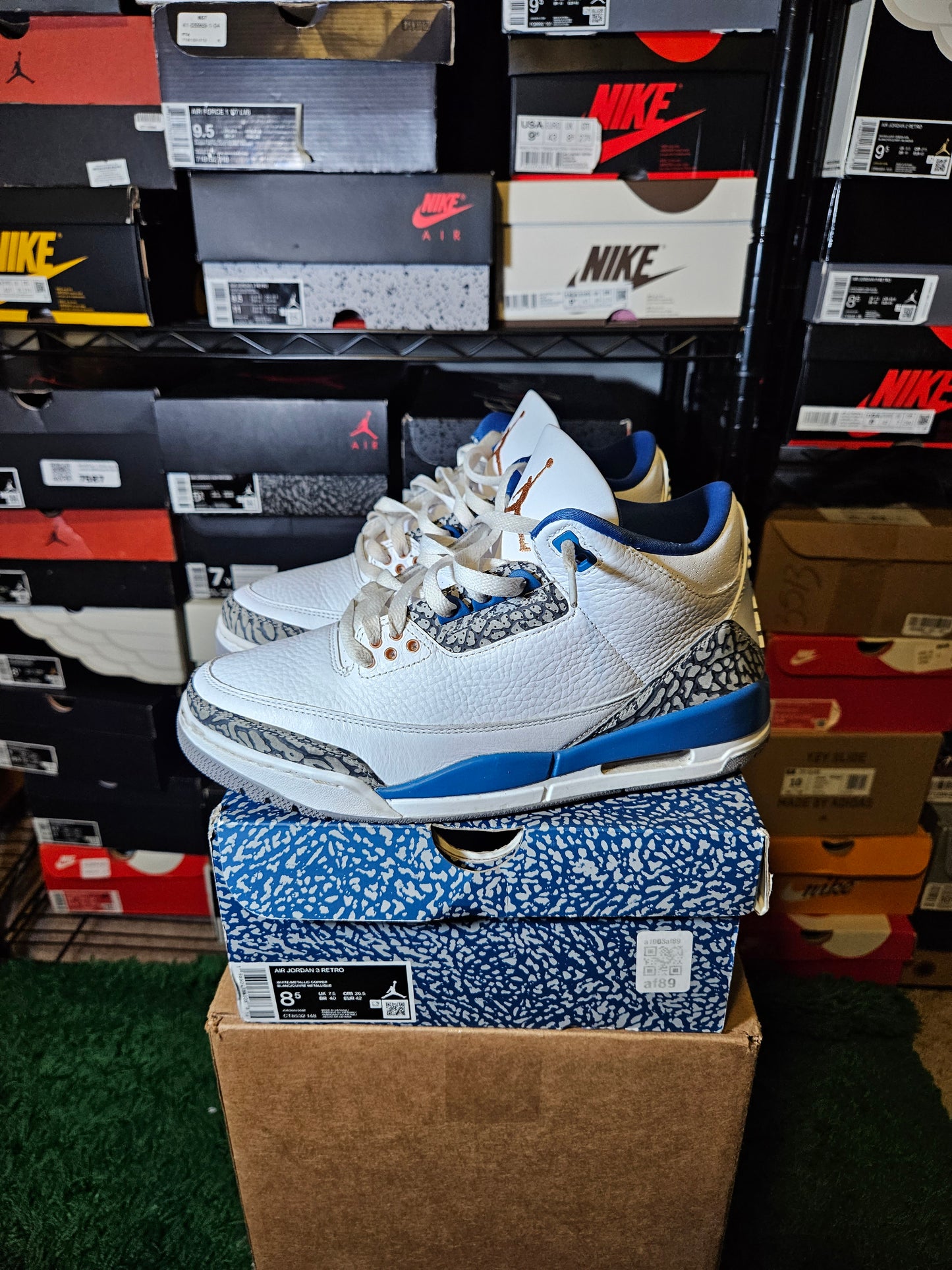 Size 8.5 - AJ 3 Retro Mid Washington Wizards