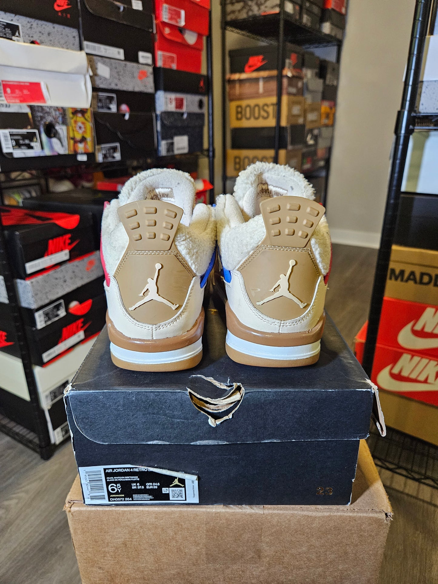 Size 6.5 - AJ 4 Where The Wild Things Are