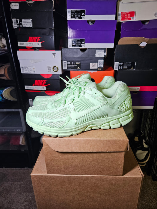 Size 13 - Air Zoom Vomero 5 Vapor Green