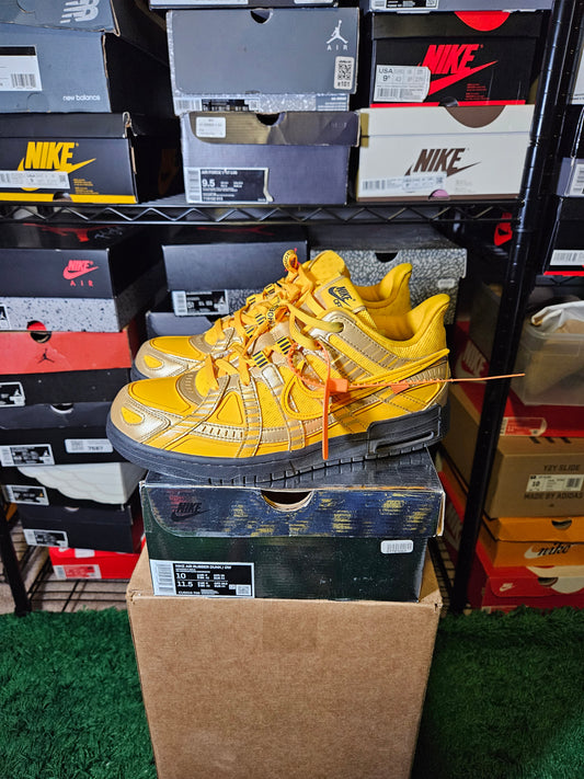 Size 10 - Off-White x Air Rubber Dunk University Gold