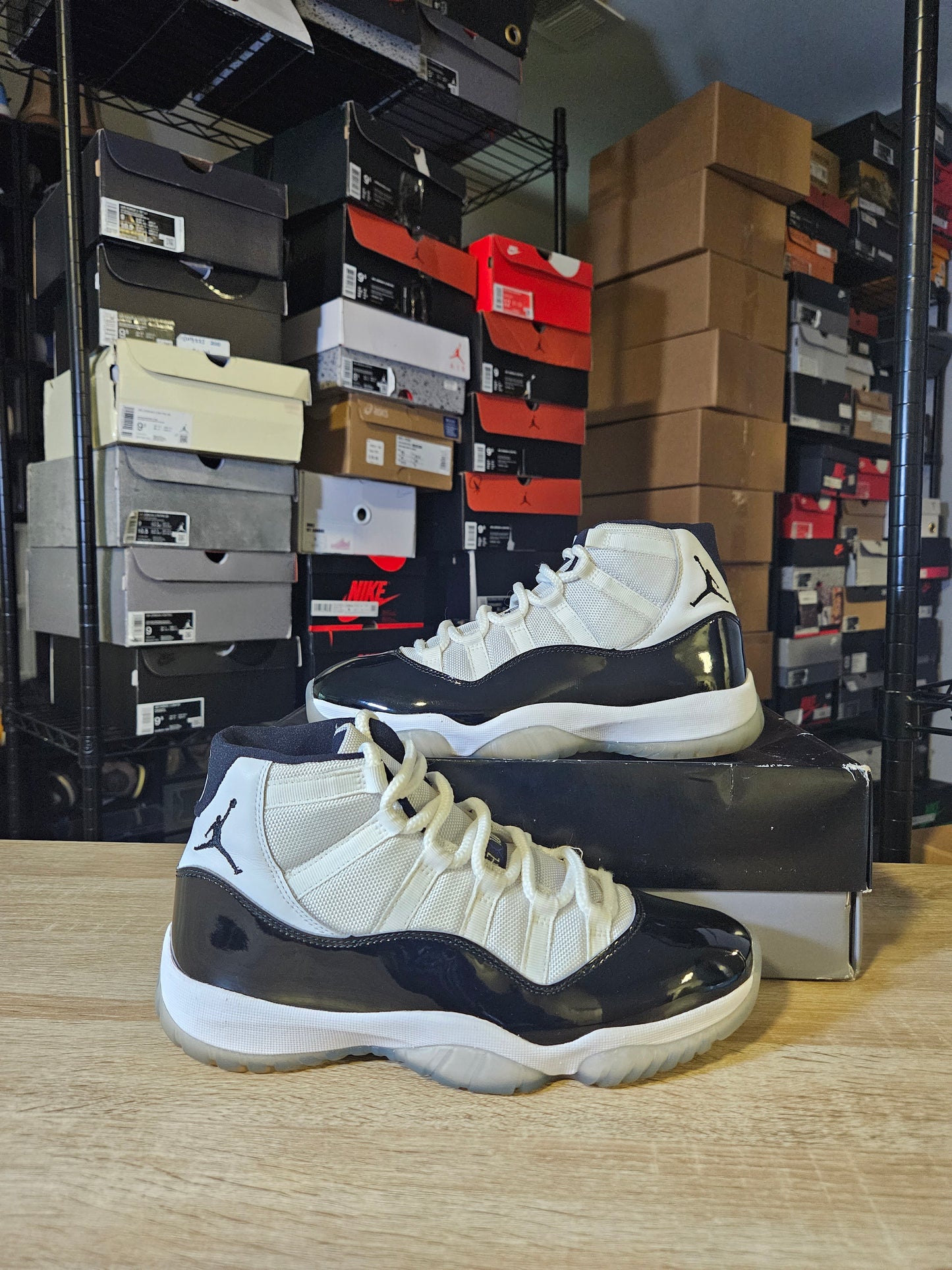 Size 8 - AJ 11 Retro High Concord