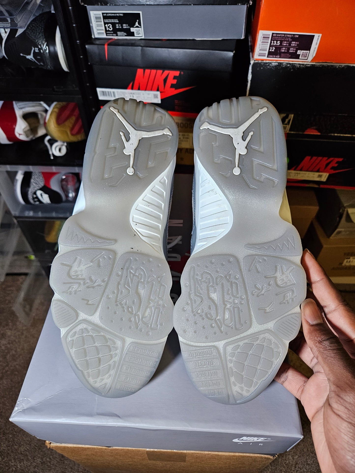 Size 9 - AJ 9 Retro 2025 Cool Grey