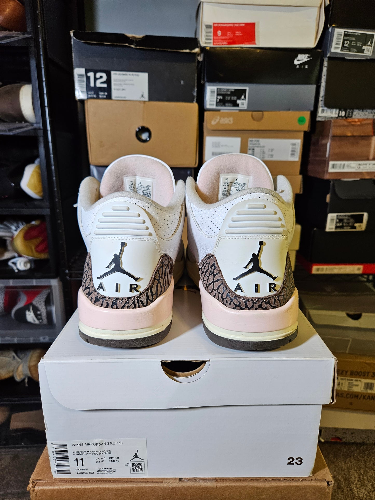 Size 11W/9.5M - AJ 3 Neopolitan